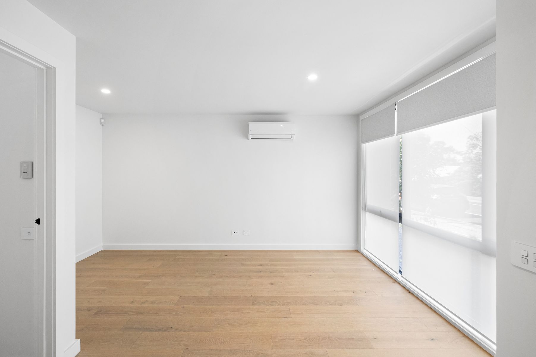 Unit 8/33 Arthur Street, Eltham VIC 3095, Eltham - Thumbnail 3
