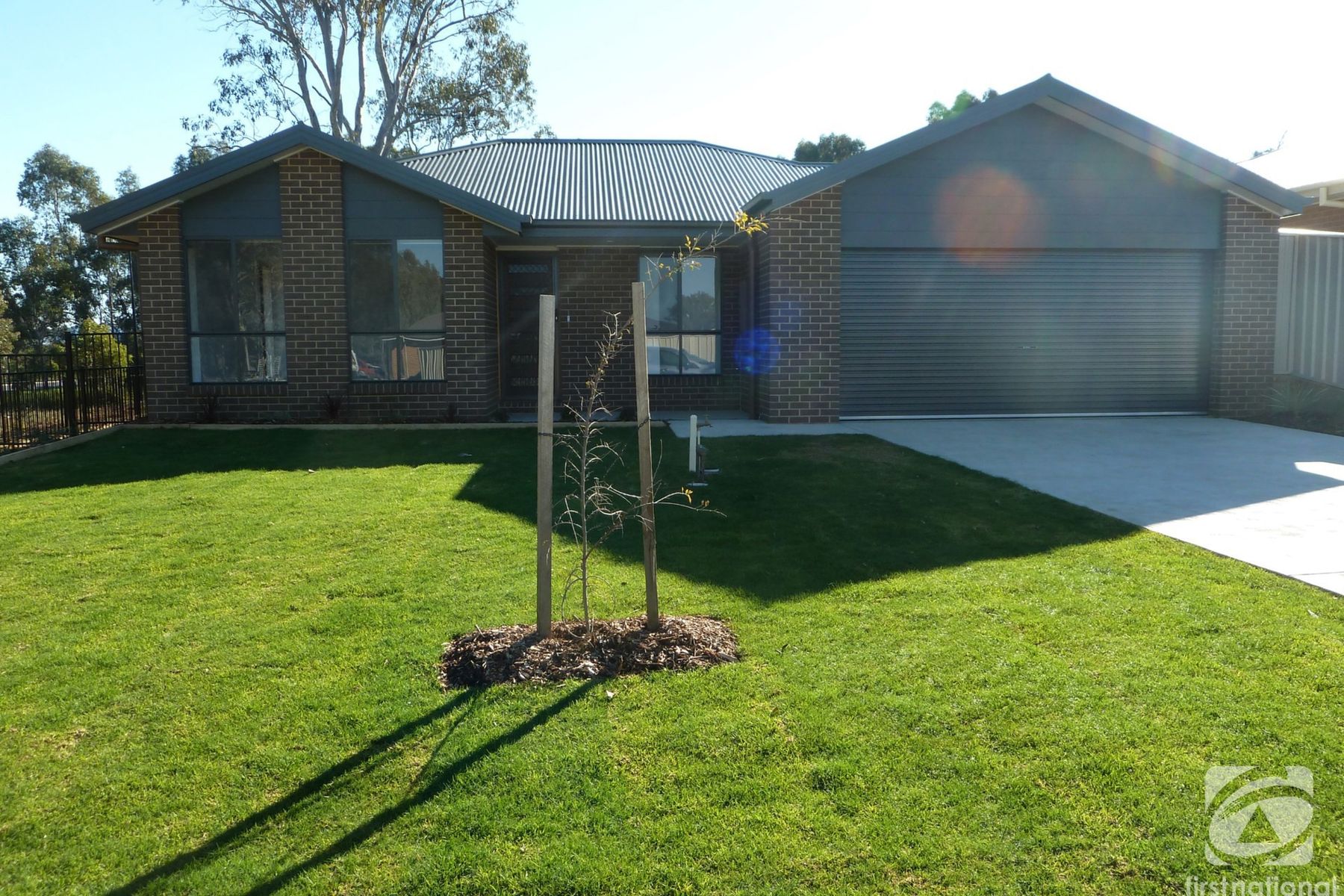 9 Wattlebird Drive, Bandiana VIC 3691
