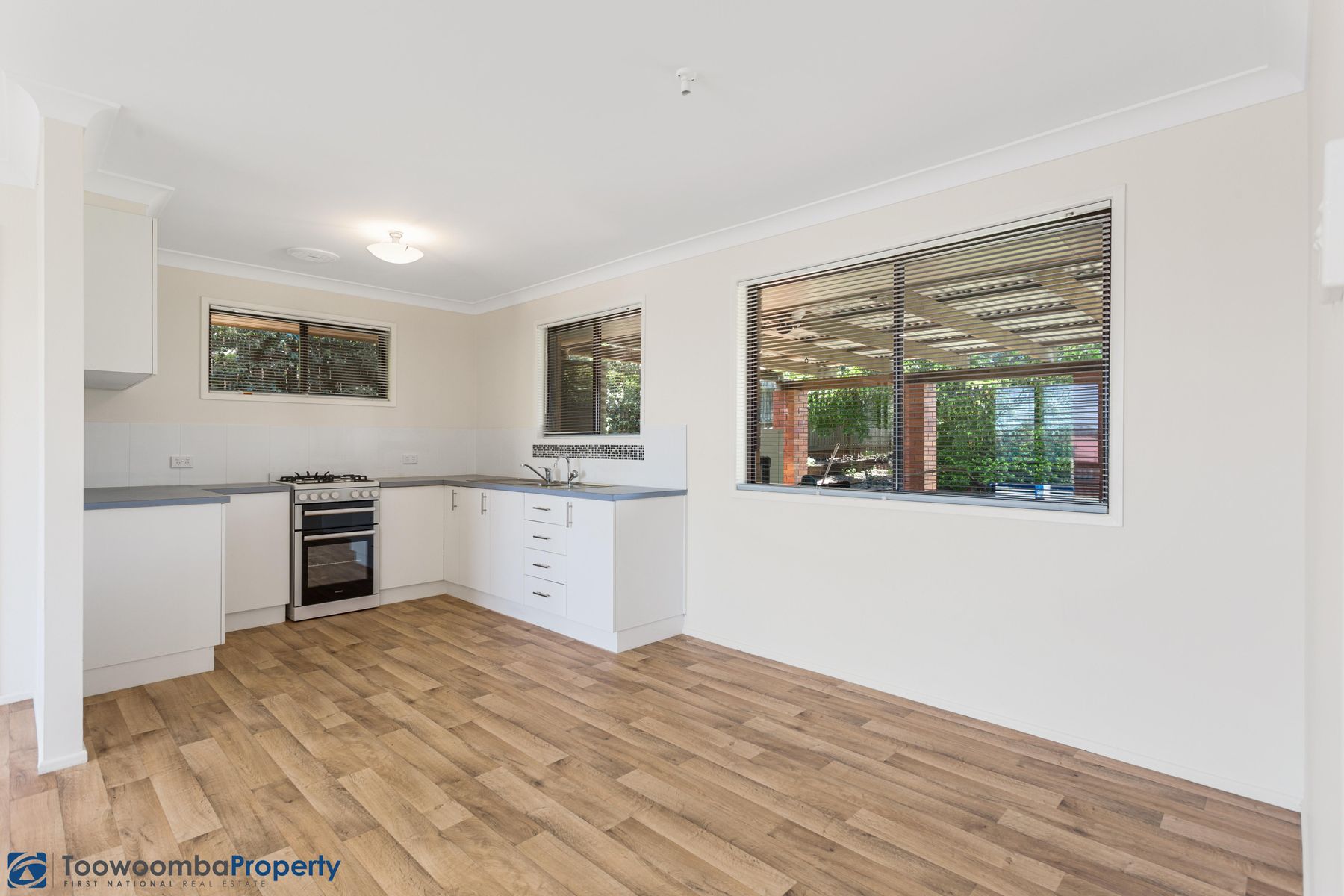 608 Greenwattle Street, Newtown QLD 4350, Newtown - Thumbnail 3