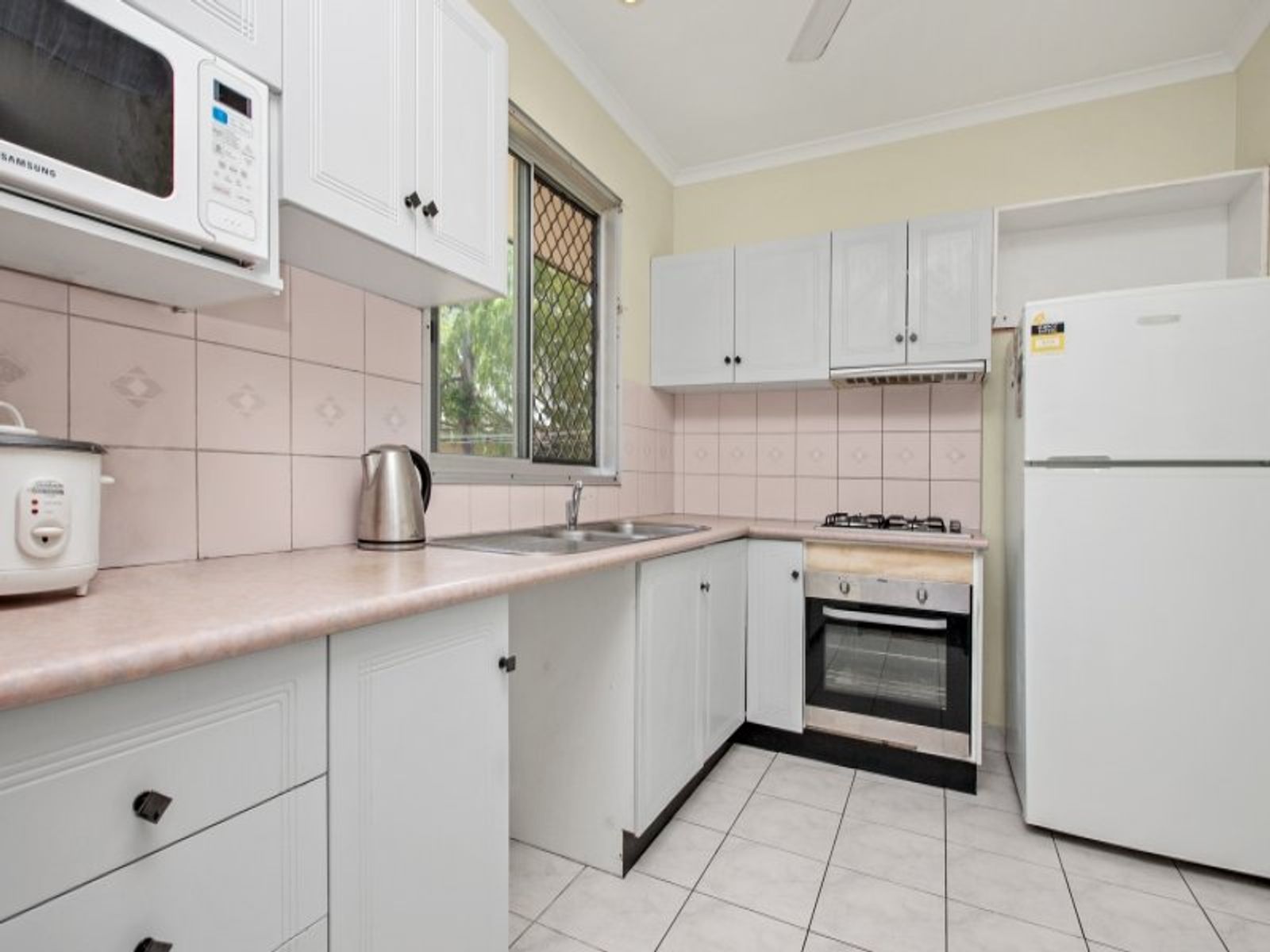 59 Eaton Place, Karama NT 0812, Karama - Thumbnail 8
