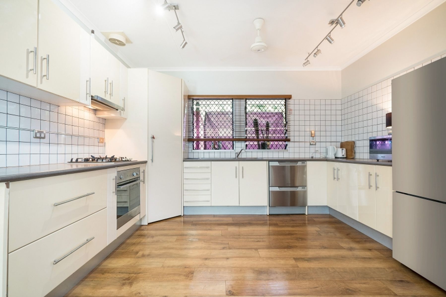 21 Copperfield Crescent, Anula NT 0812, Anula - Thumbnail 2