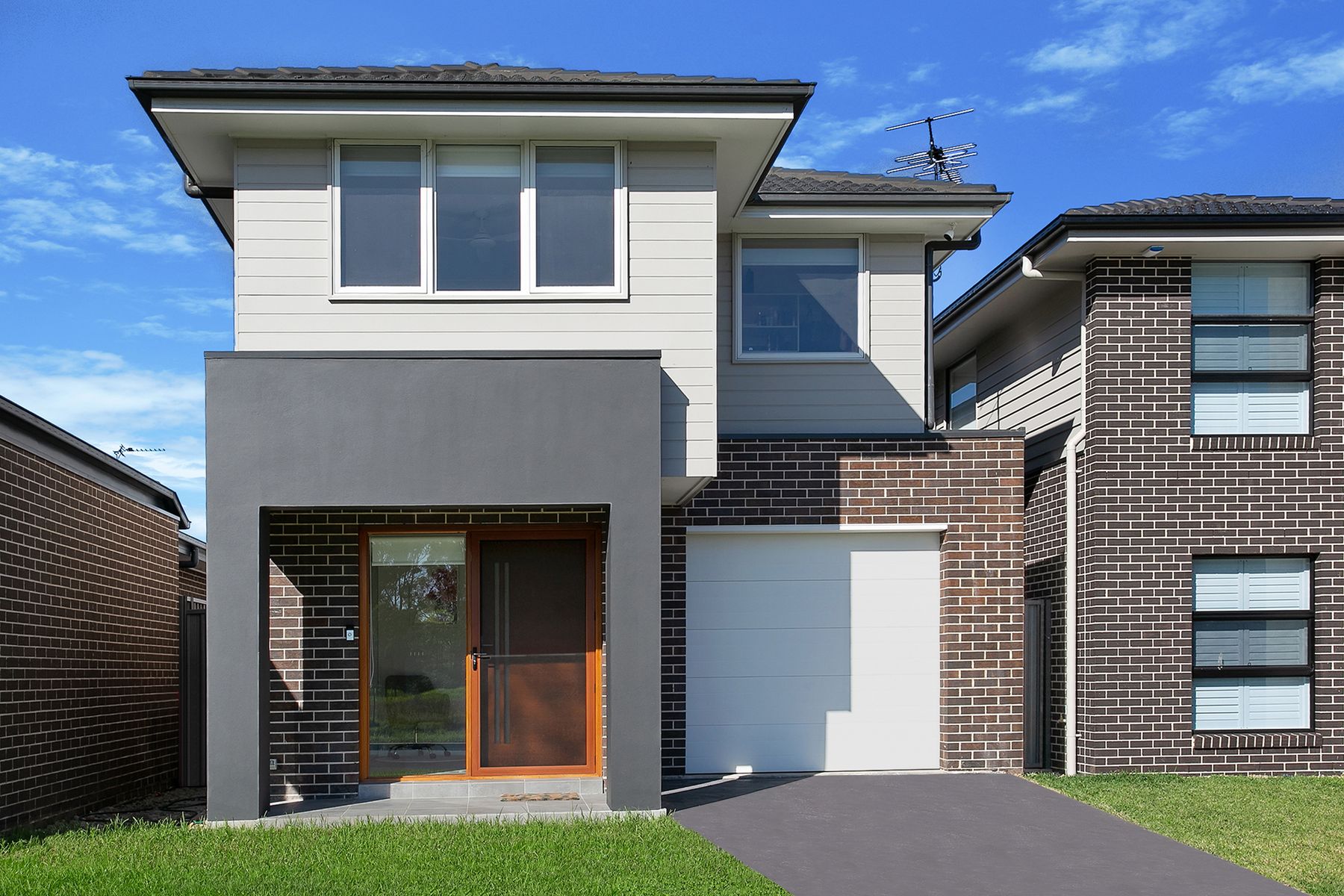 39 Pioneer Street, Gregory Hills NSW 2557