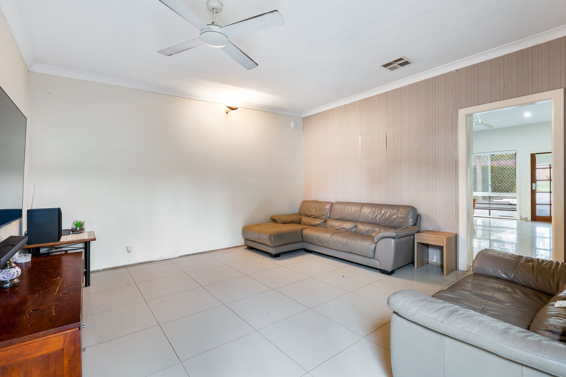 11 Fairways Avenue, Leonay, NSW 2750, Leonay - Thumbnail 8