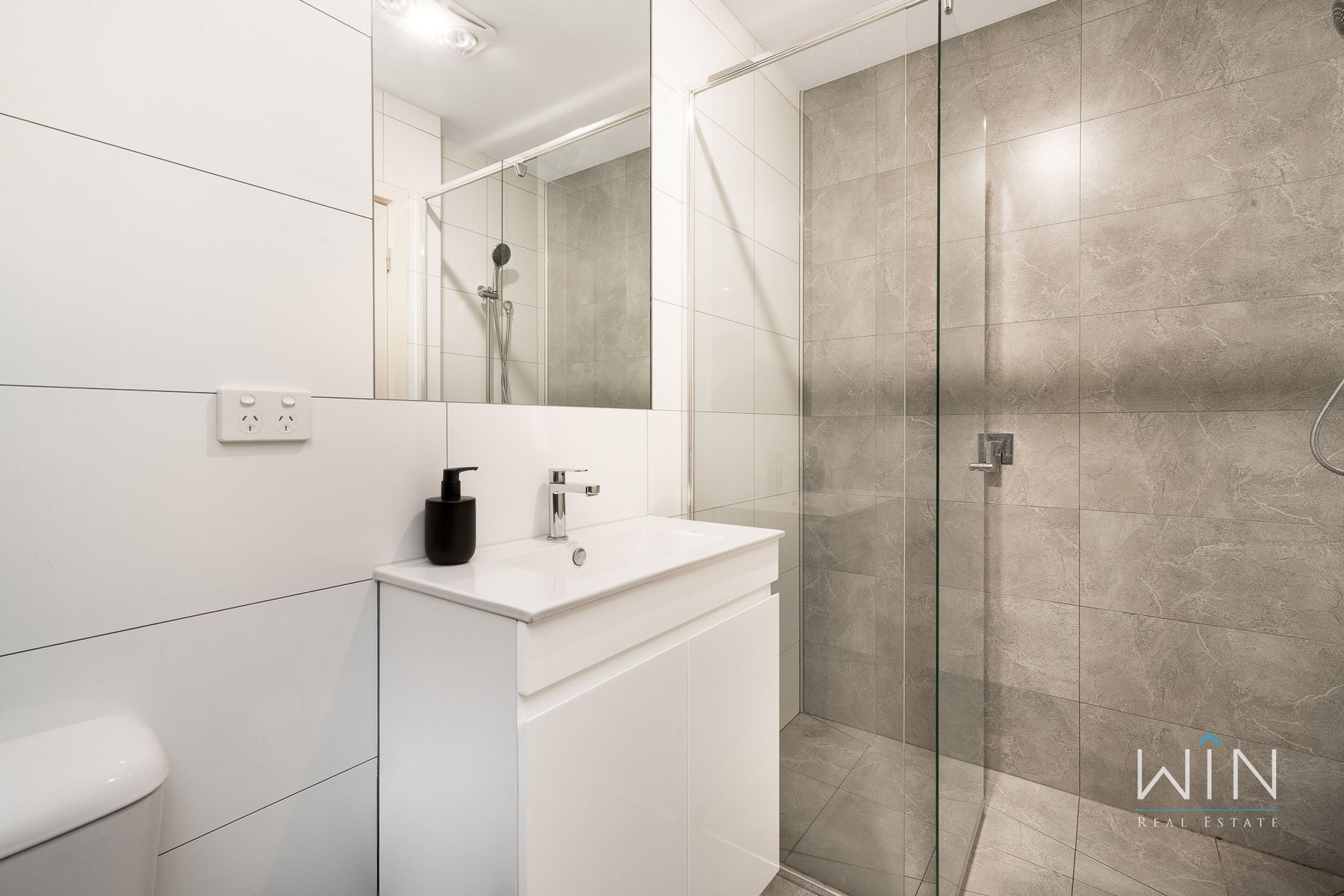 2/14 Elmhurst Street, Noble Park North, VIC 3174, Noble Park North - Thumbnail 7