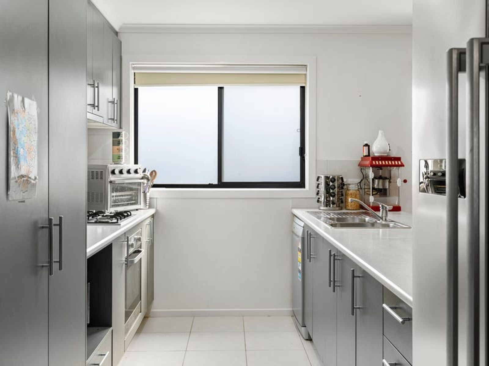2/8 Silverdale Drive, Bacchus Marsh VIC 3340, Bacchus Marsh - Thumbnail 3