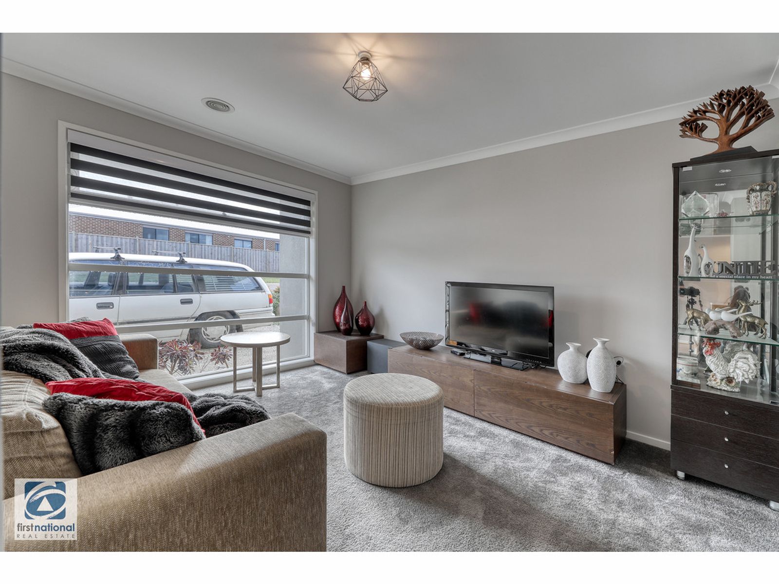 22 Golden Avenue, Warragul, VIC 3820, Warragul - Thumbnail 2