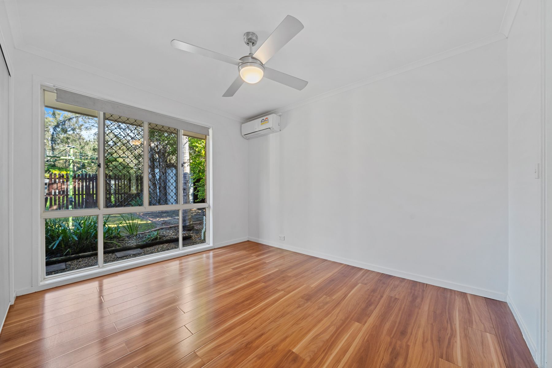 14 Murrumbidgee Street, Hillcrest QLD 4118, Hillcrest - Thumbnail 3