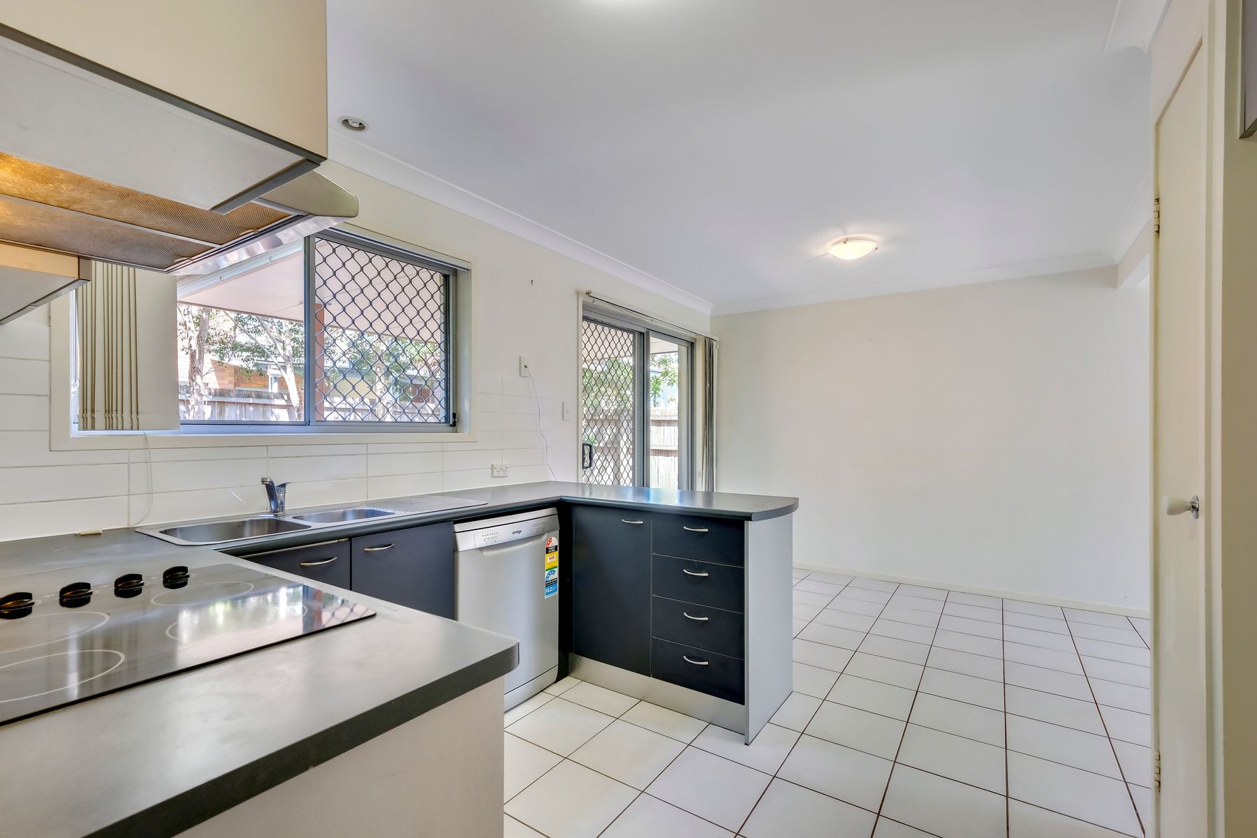 56/14 Fleet Street, Browns Plains QLD 4118, Browns Plains - Thumbnail 4
