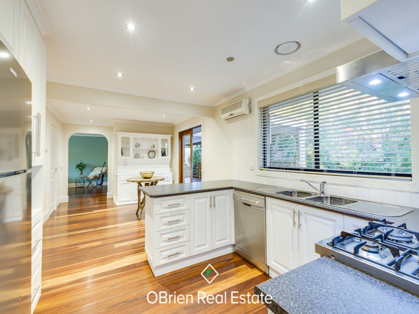403 Forbidden, Endeavour Hills - Thumbnail 4
