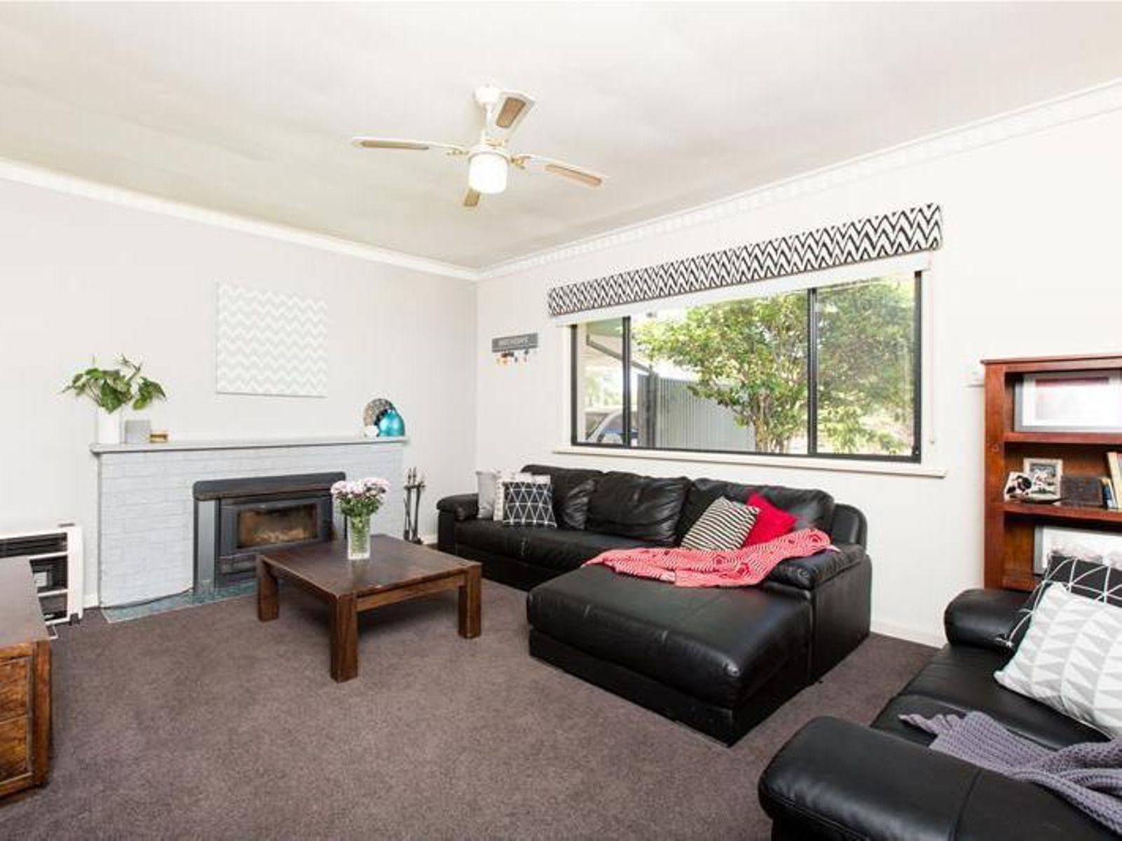 15 Mimosa Avenue, Mildura - Thumbnail 2