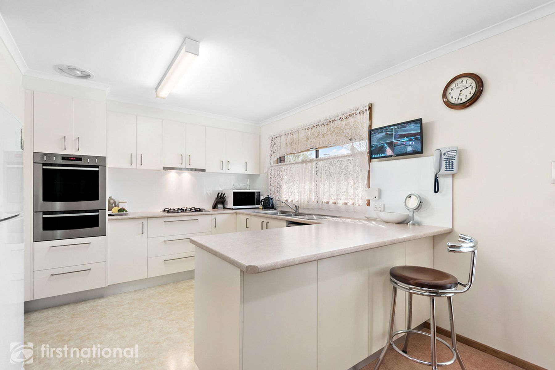 14 Melanie Drive, Warragul, VIC 3820, Warragul - Thumbnail 3