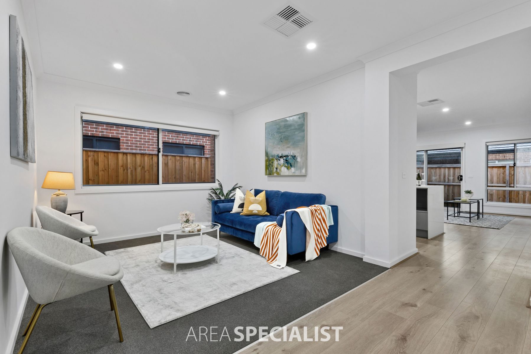12 Handsome Avenue, Clyde North, VIC 3978, Clyde North - Thumbnail 2