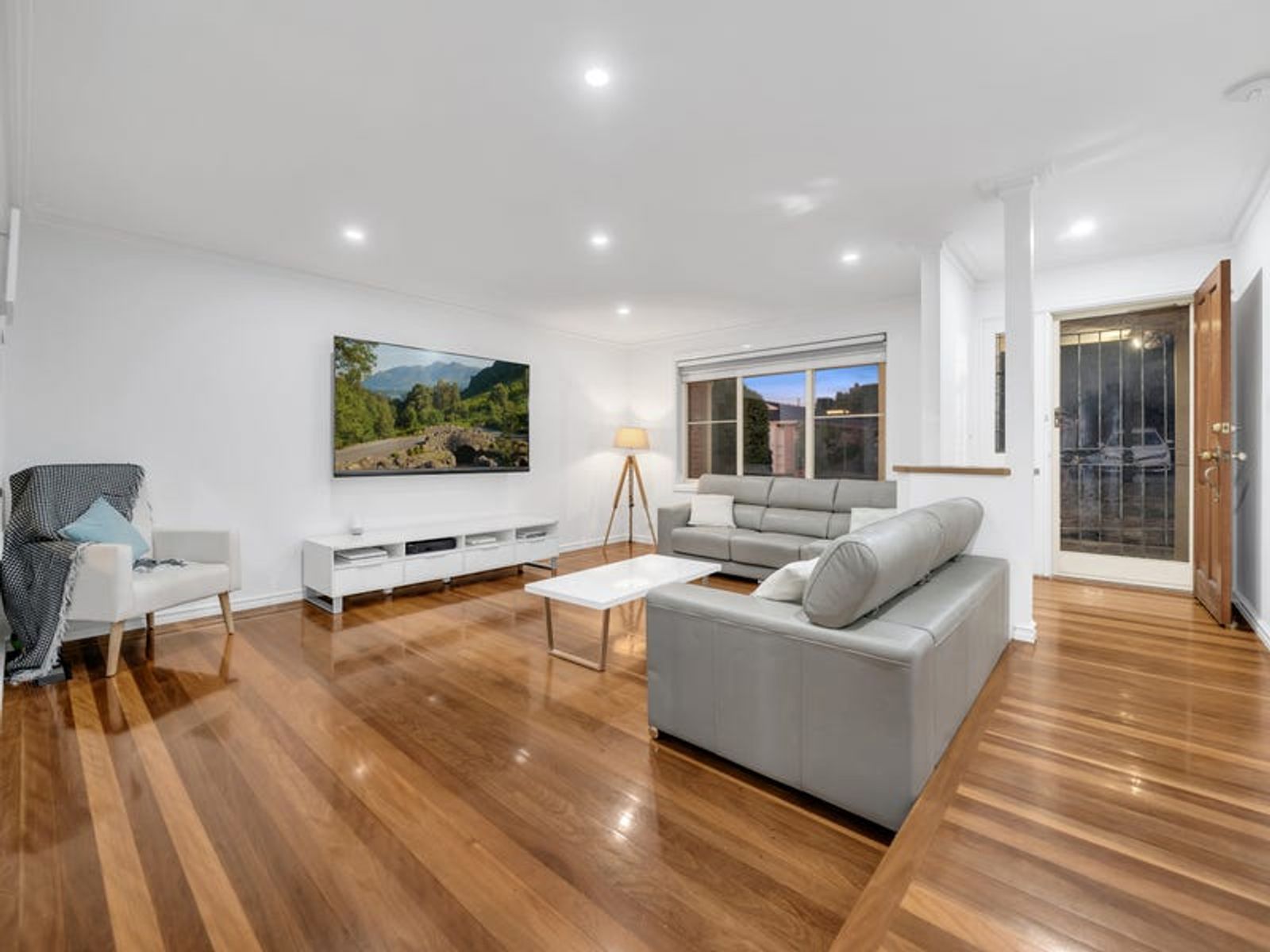 9 Sandhurst Mews, Hampton Park, VIC 3976, Hampton Park - Thumbnail 4