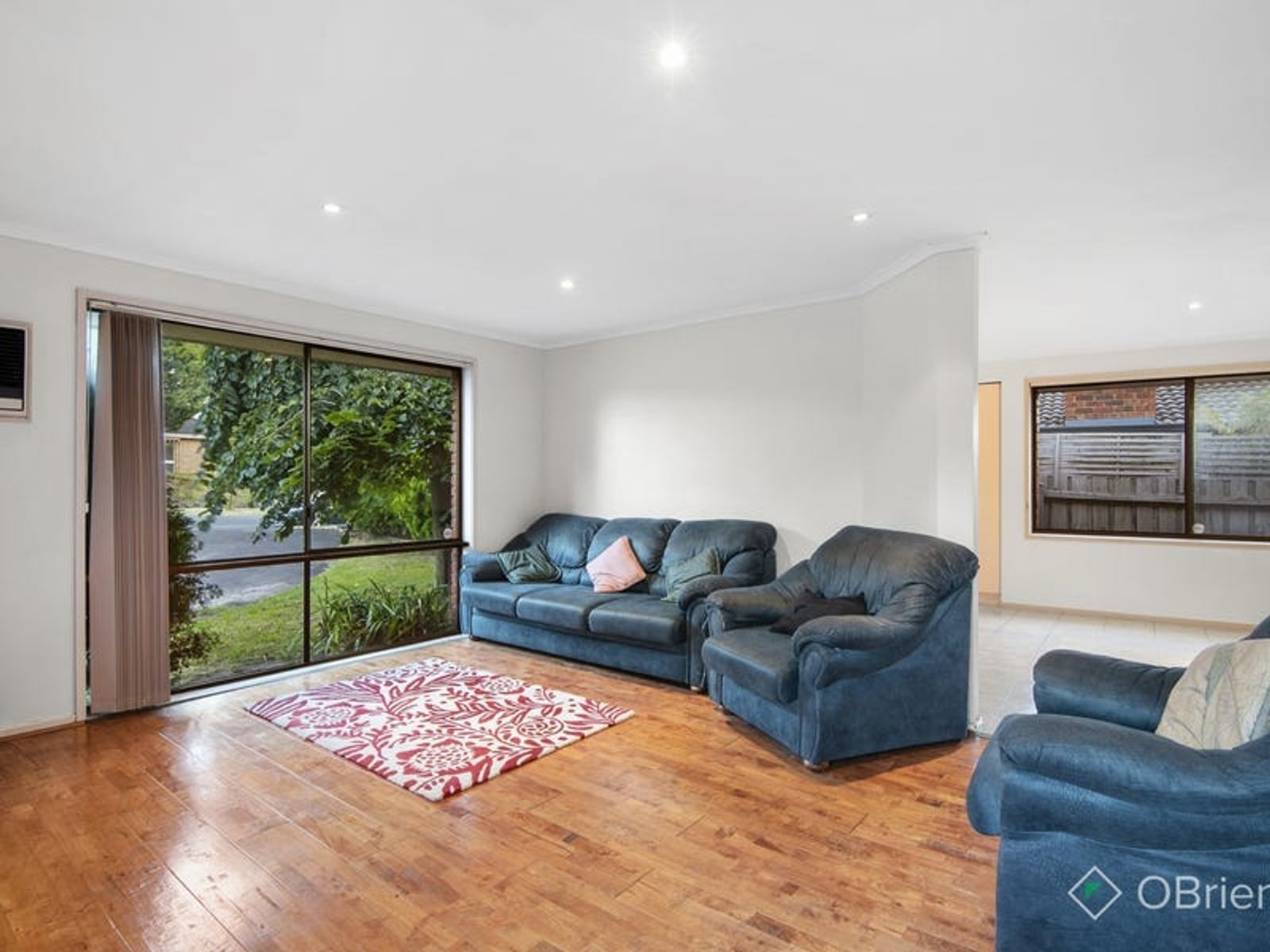 27 Shetland Street, Endeavour Hills, VIC 3802, Endeavour Hills - Thumbnail 3
