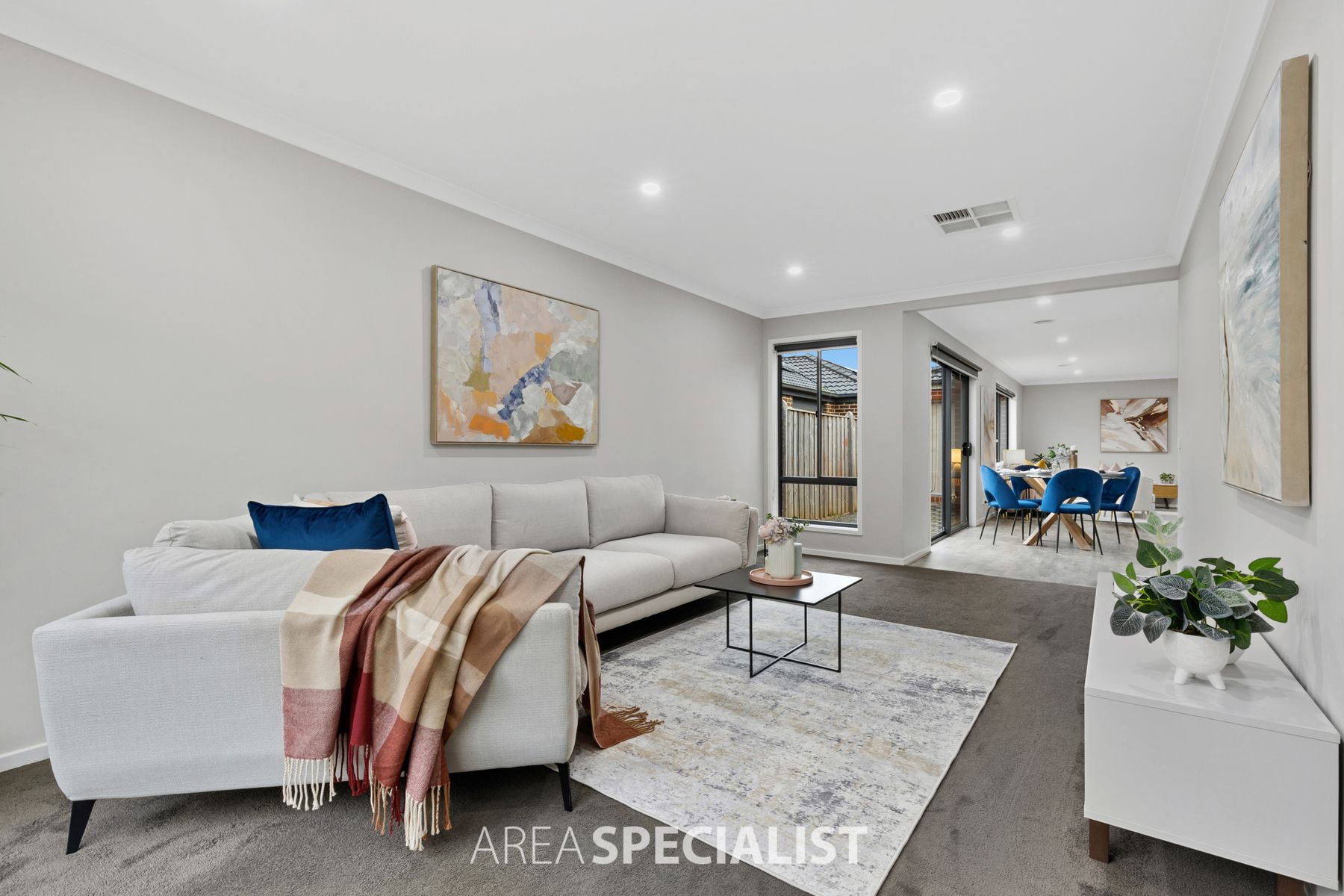 67 Corymbia Promenade, Pakenham, VIC 3810, Pakenham - Thumbnail 5