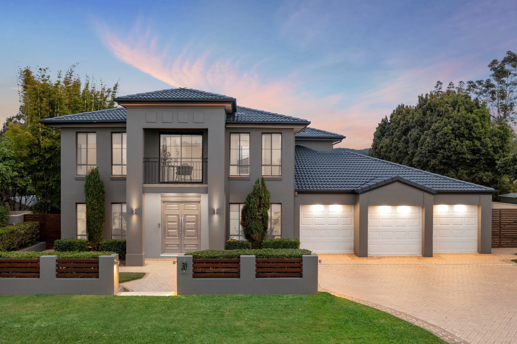 Suburb Profile: Real Estate Coomera, QLD 4209