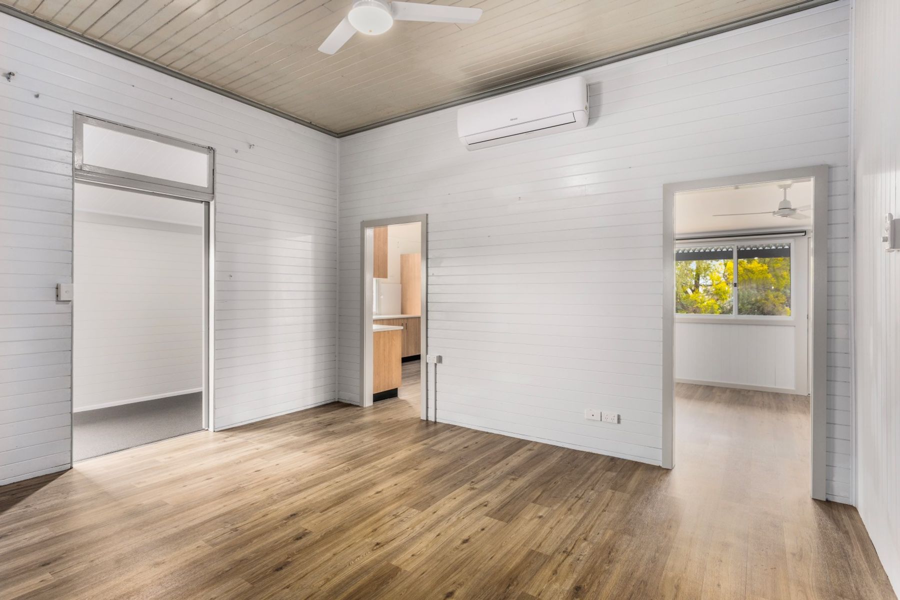 20 Woodford Street, One Mile QLD 4305, One Mile - Thumbnail 4