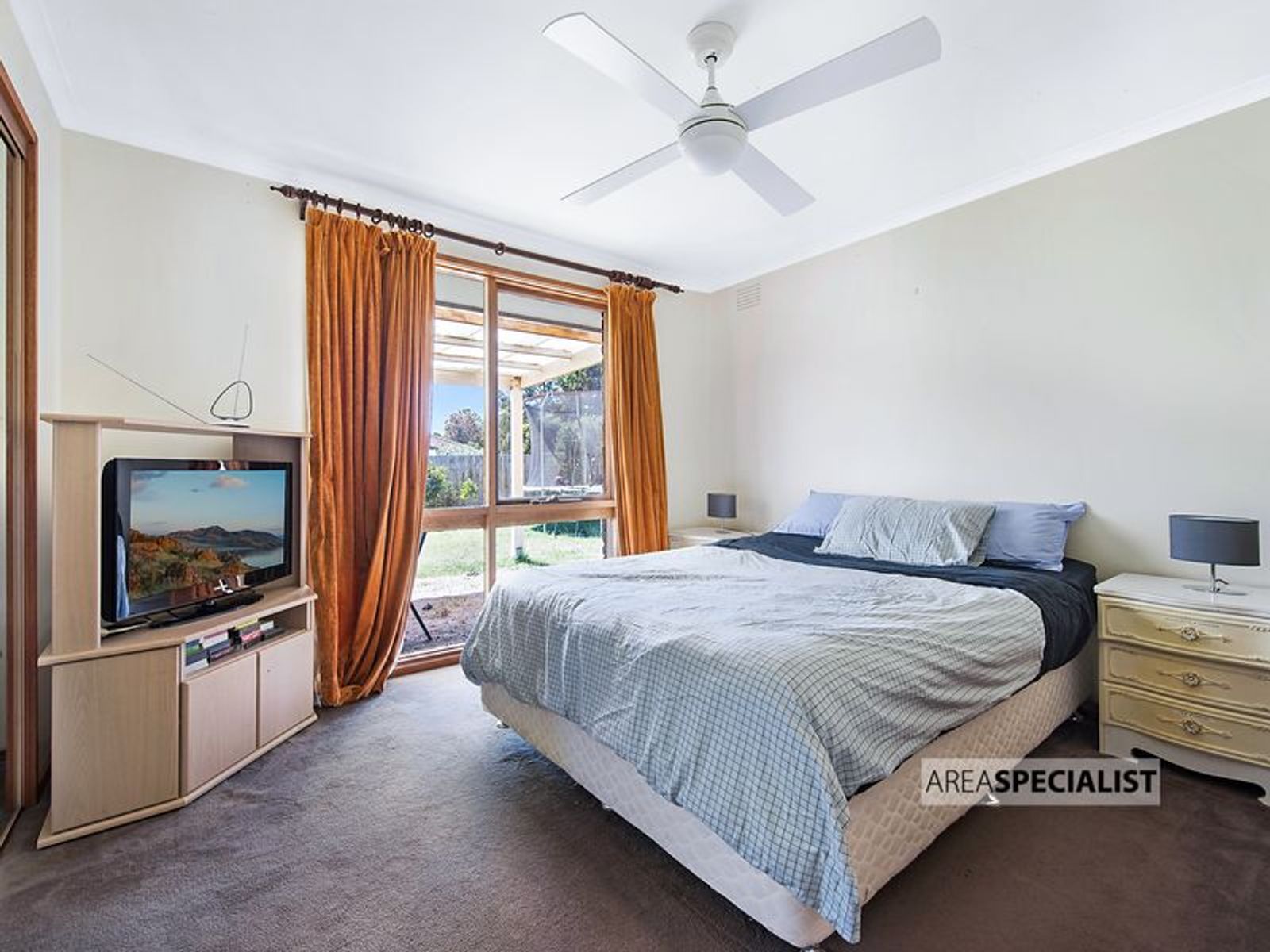 11 Kennedy Court, Cranbourne North, VIC 3977, Cranbourne North - Thumbnail 4