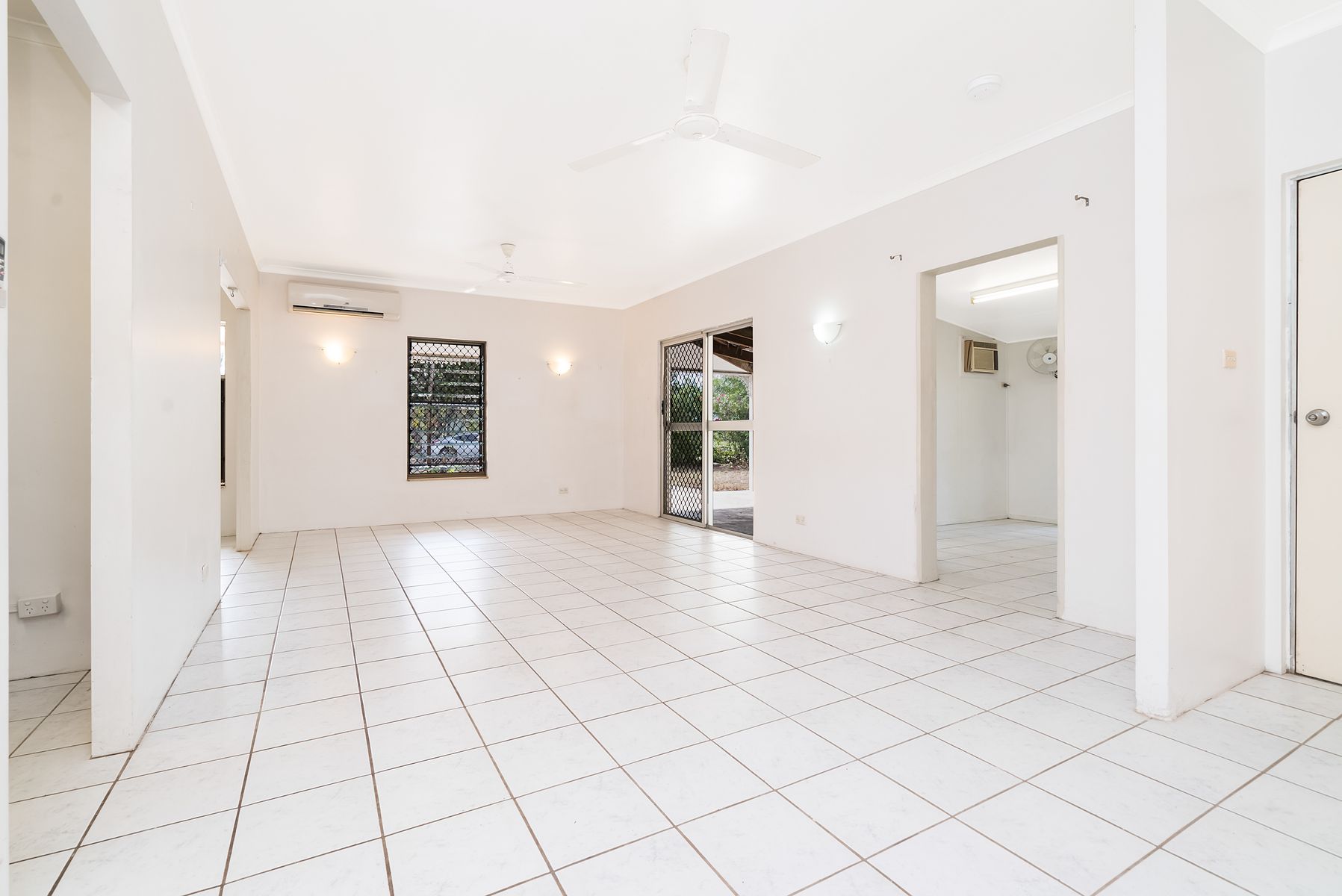 24 Britannia Crescent, Anula NT 0812, Anula - Thumbnail 2