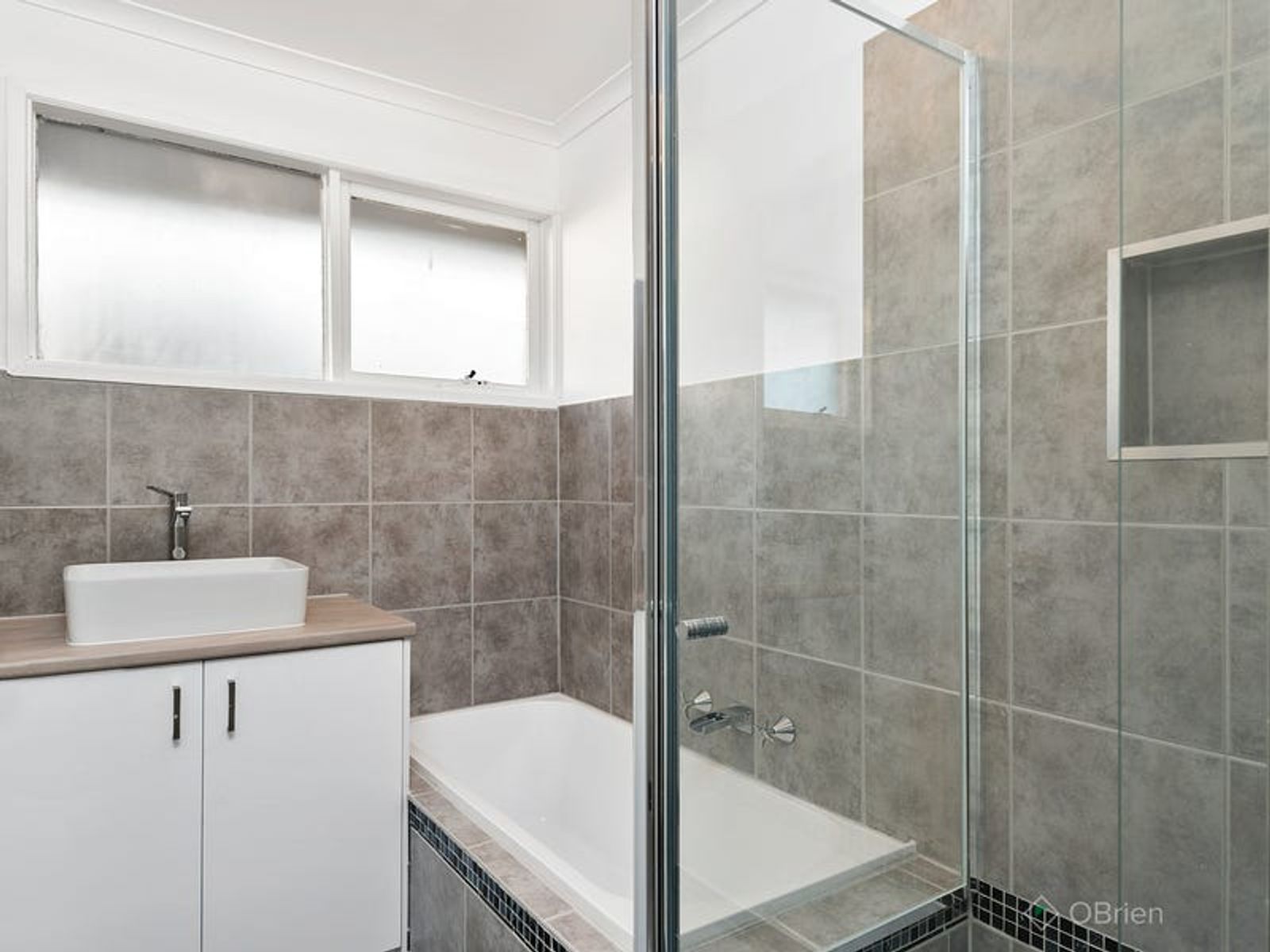 31 Shetland Street, Endeavour Hills, VIC 3802, Endeavour Hills - Thumbnail 5