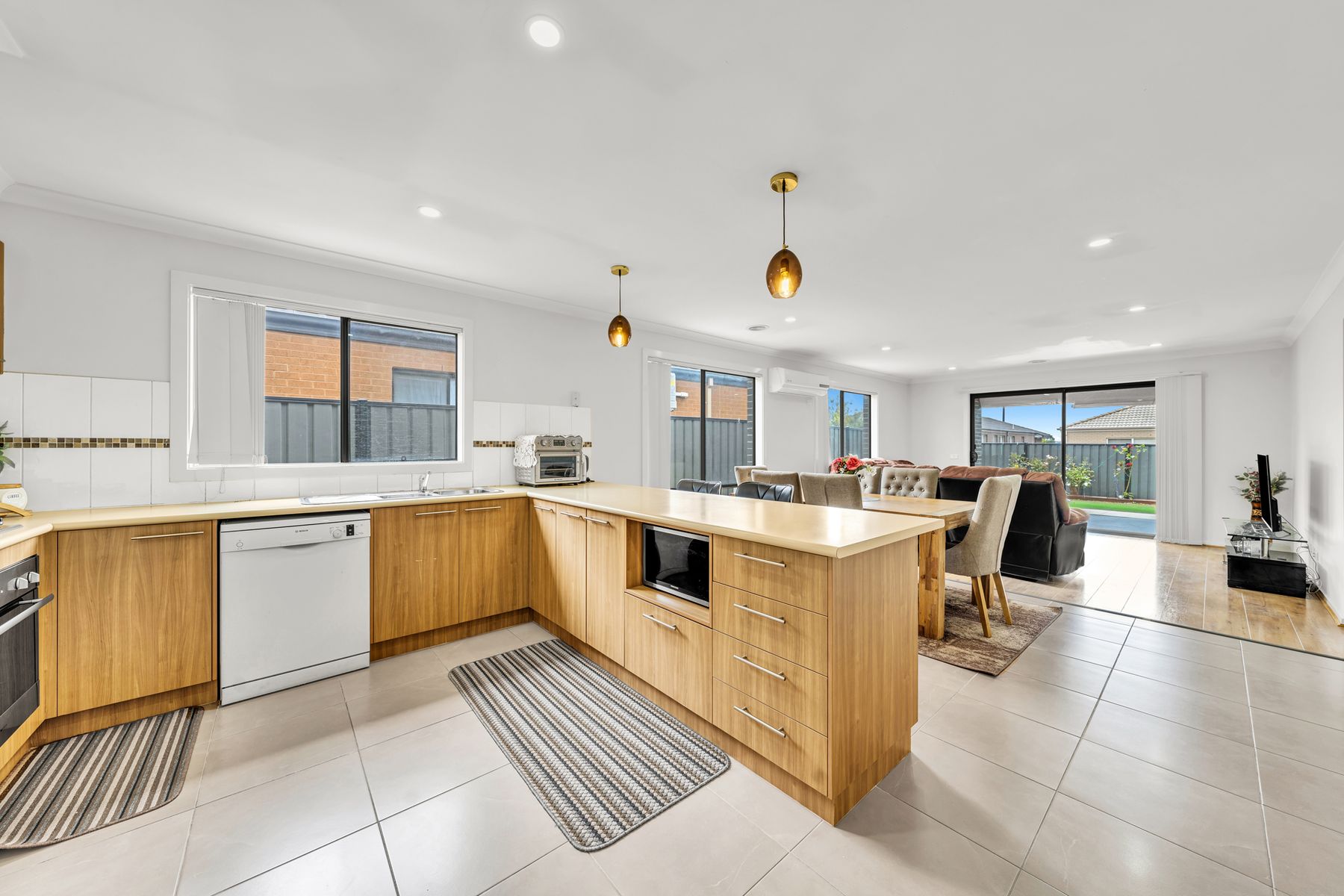 4 Zara Avenue, Tarneit, VIC 3029, Tarneit - Thumbnail 6