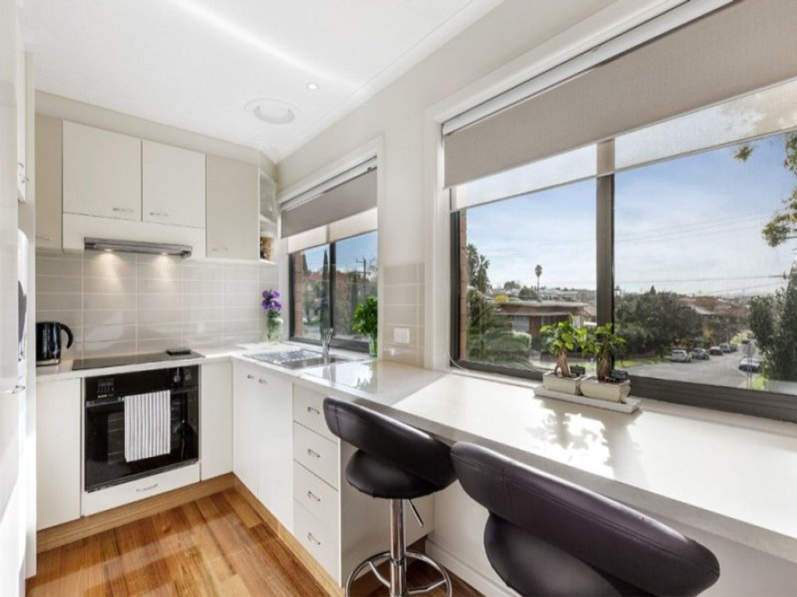3/28 Ormond Road, Ascot Vale - Thumbnail 2