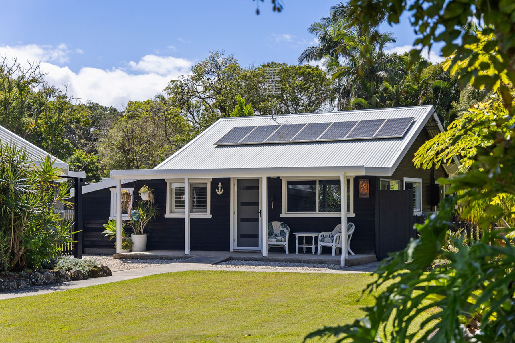 6 Park Street, New Brighton NSW 2483, New Brighton - Image 1