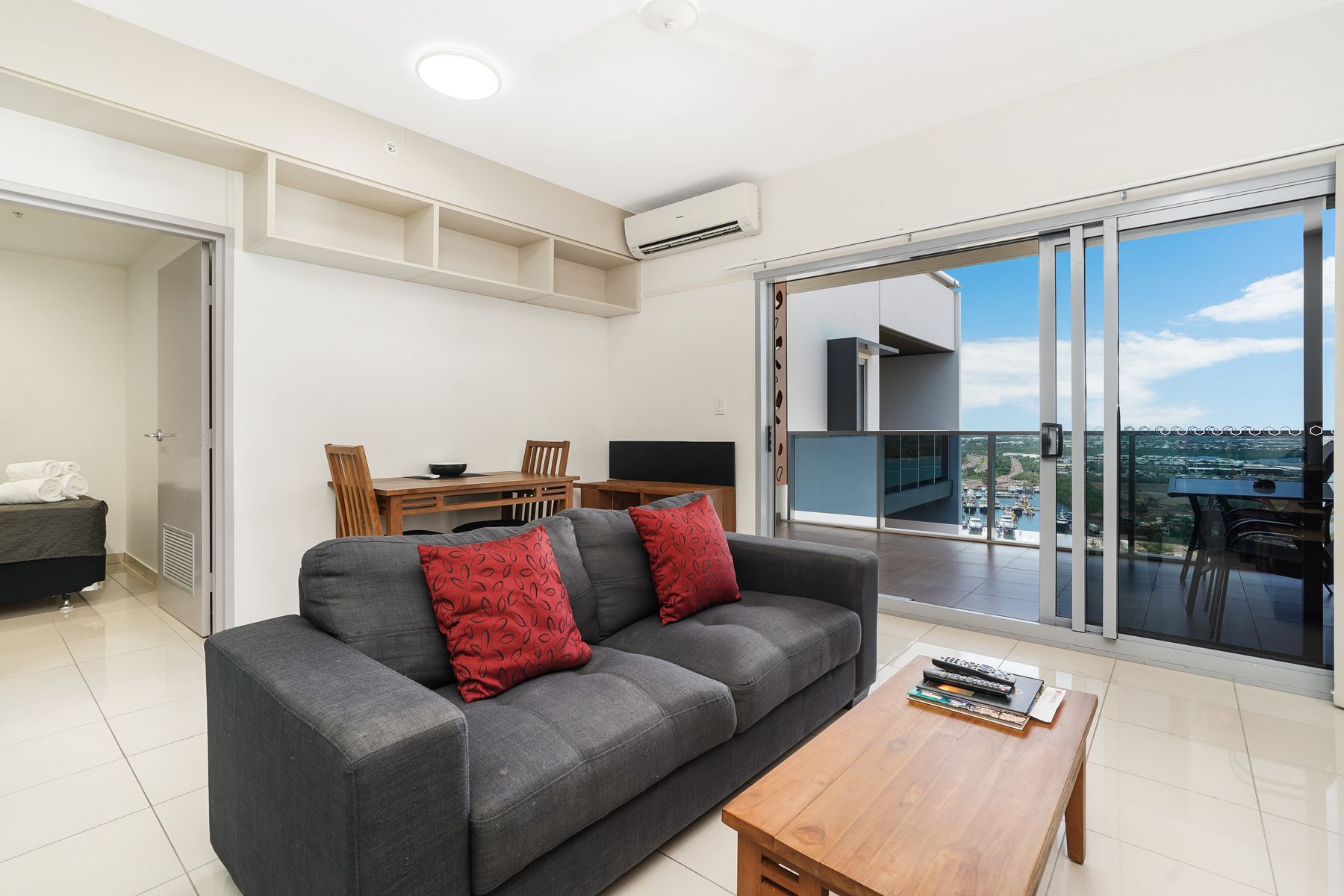 1516/6 Carey Street, Darwin City NT 0800, Darwin City - Thumbnail 3