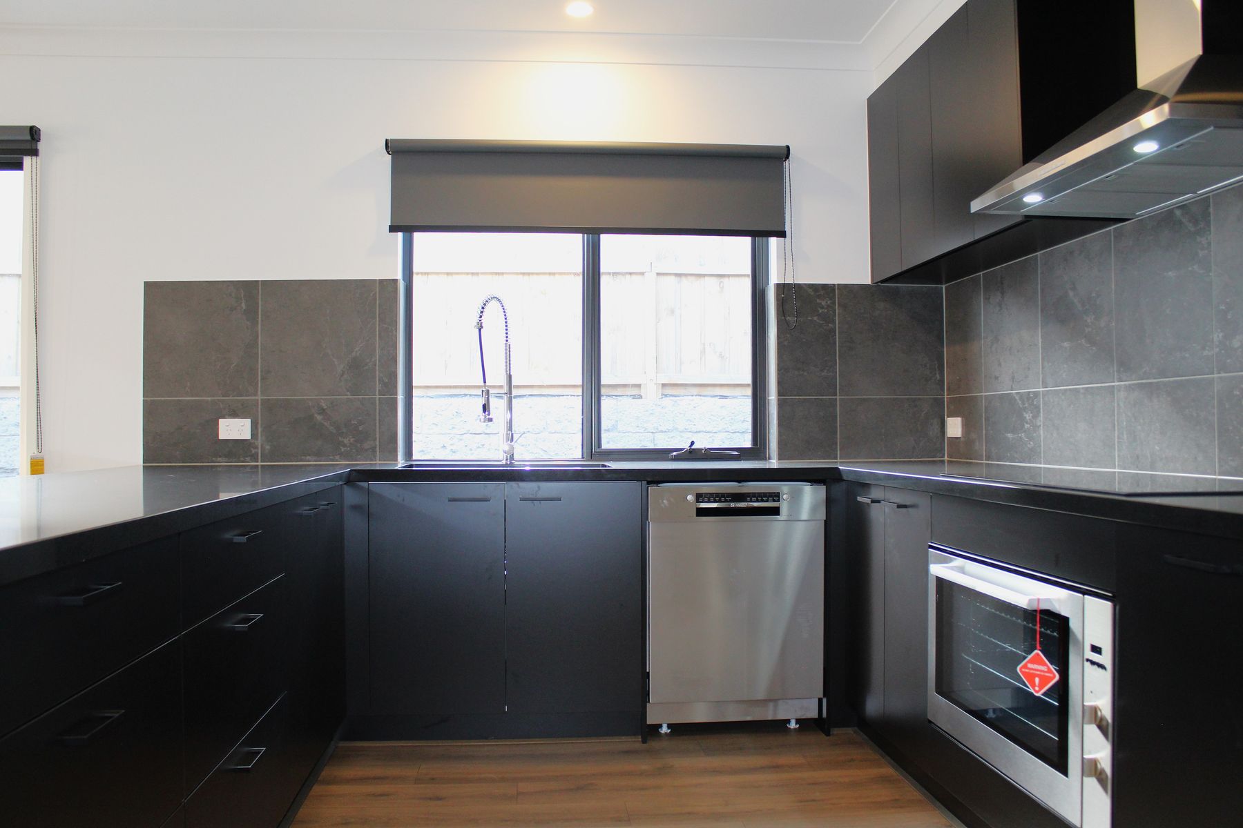 20 Toland Avenue, Warragul VIC 3820, Warragul - Thumbnail 8
