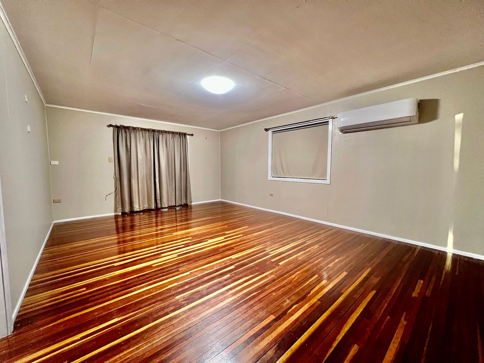 7 DOWNES STREET, Chinchilla QLD 4413, Chinchilla - Thumbnail 5