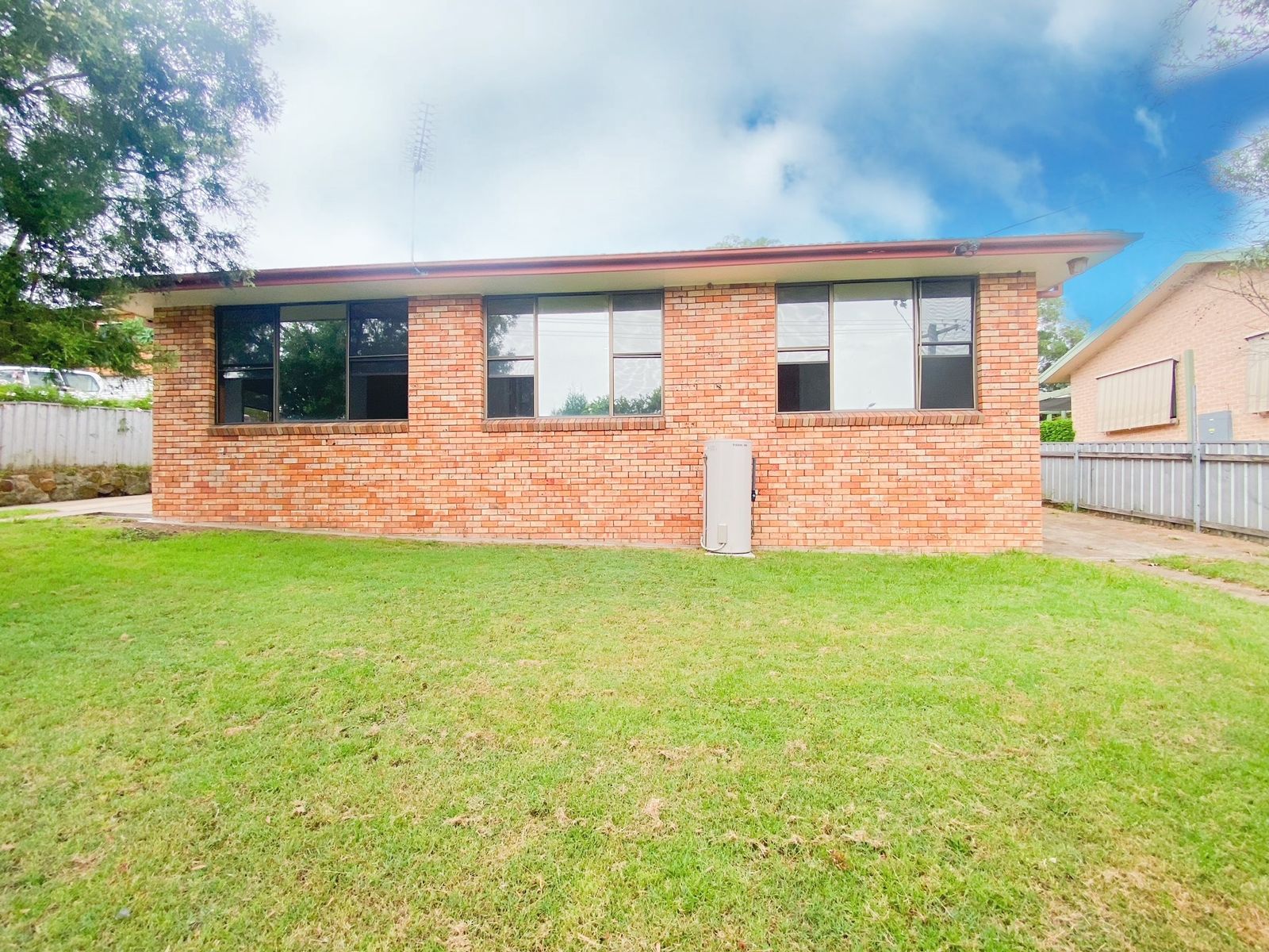 24 Wallis Street, East Maitland NSW 2323, East Maitland - Thumbnail 2