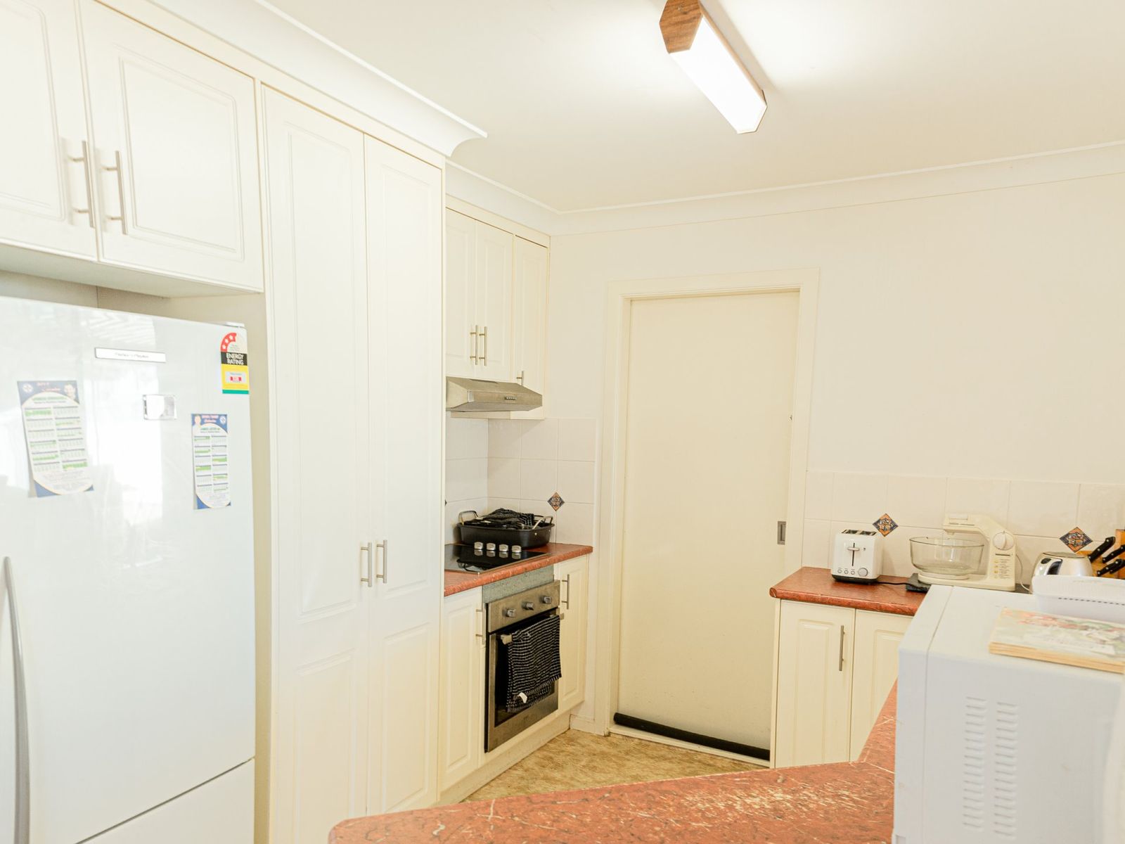 18 Boronia Drive, Warwick - Thumbnail 8