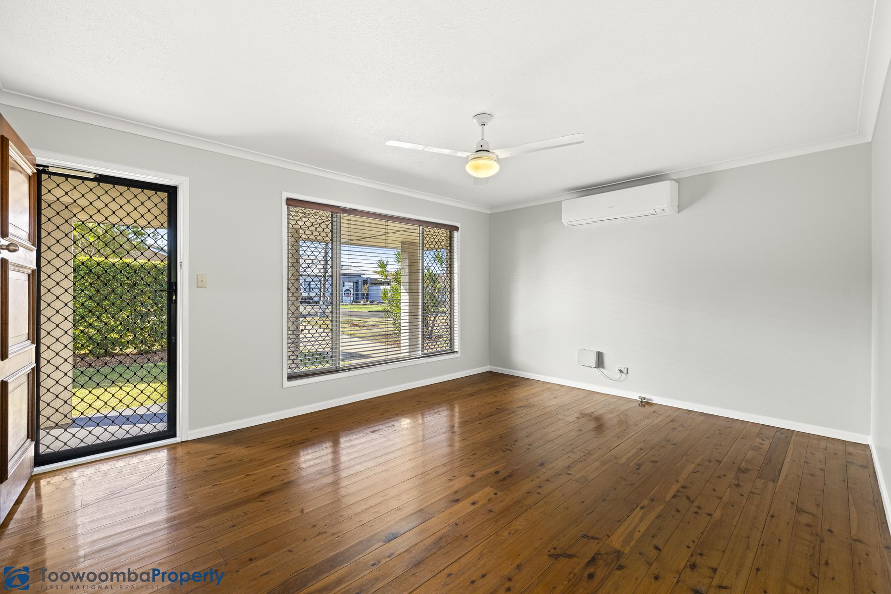 64 Sardon Street, Centenary Heights QLD 4350, Centenary Heights - Thumbnail 4