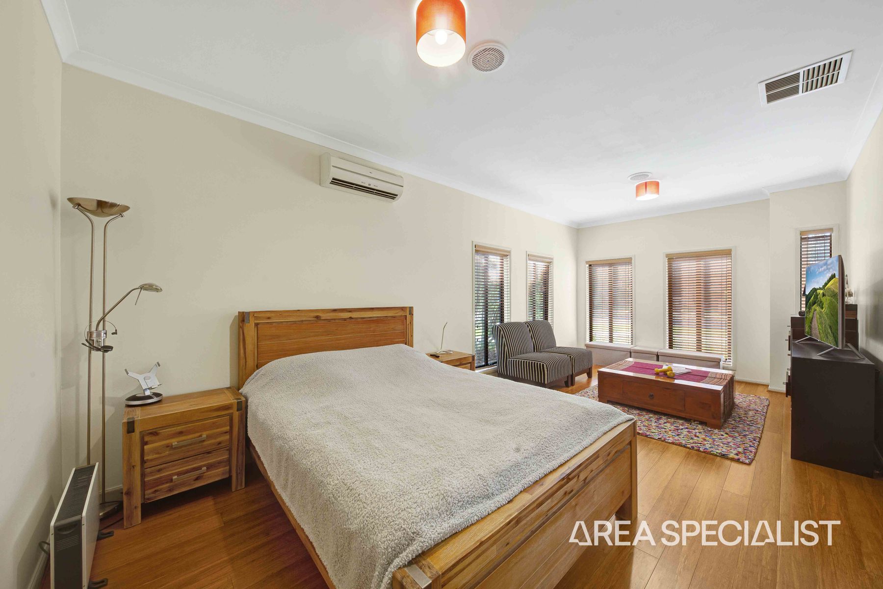 22 The Avenue, Caroline Springs, Caroline Springs - Thumbnail 3