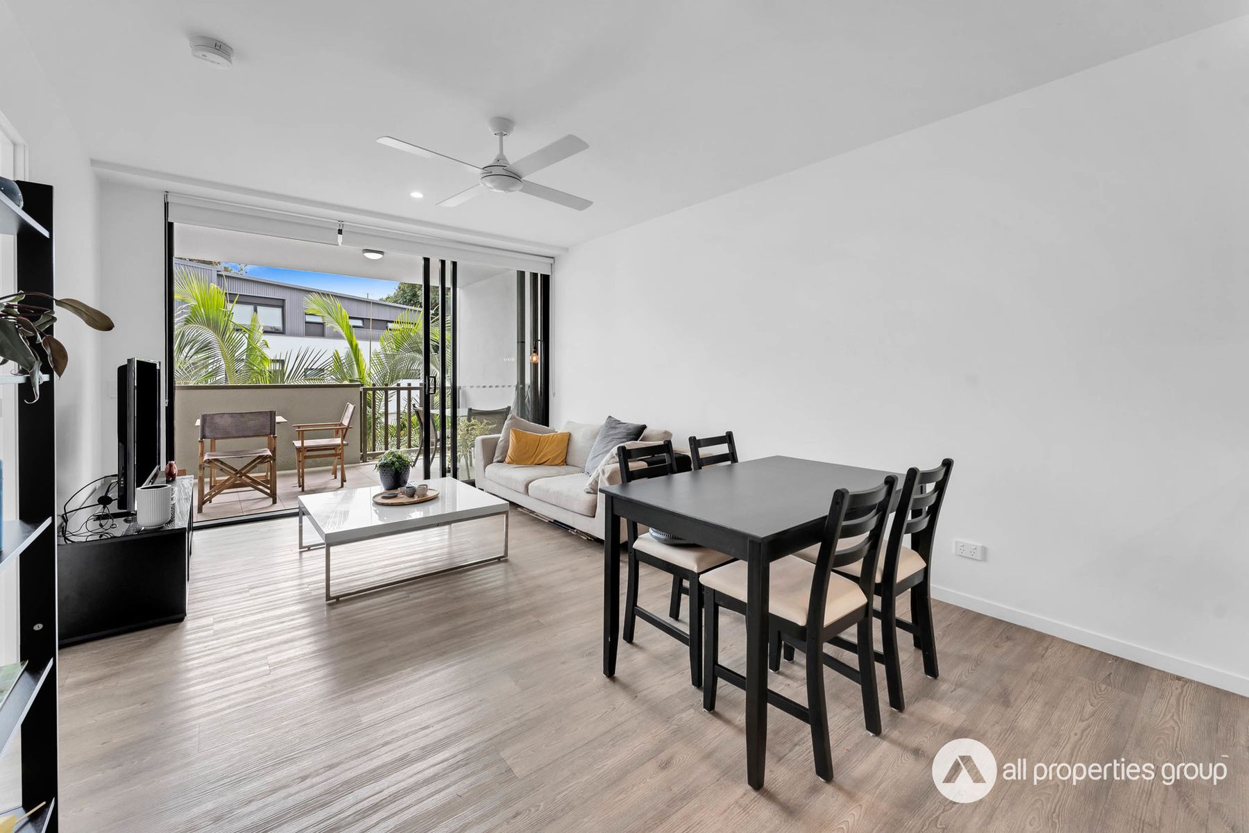 2202/88 Waldheim Street, Annerley QLD 4103, Annerley - Thumbnail 2