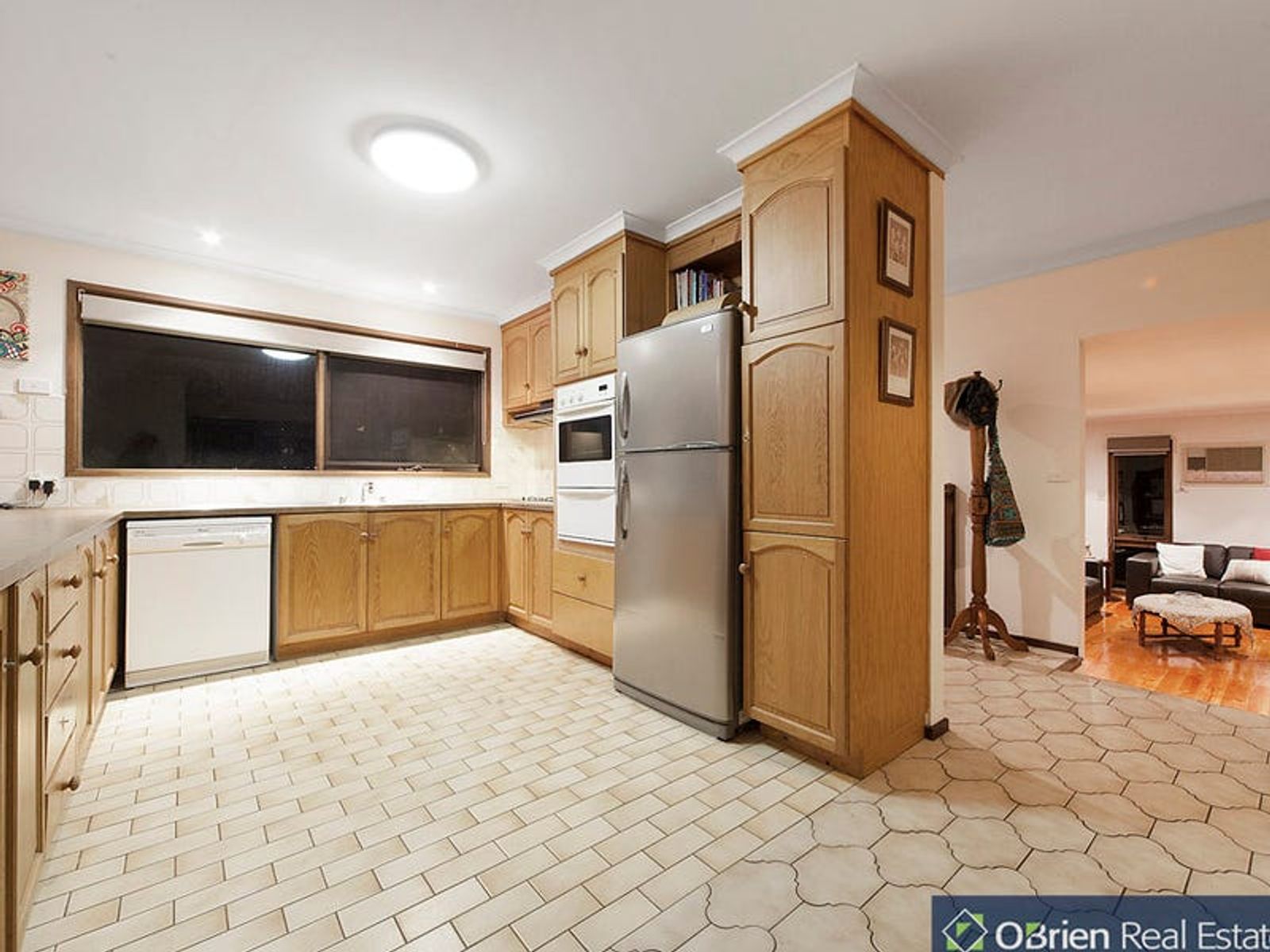 1 Stephens Close, Endeavour Hills, VIC 3802, Endeavour Hills - Thumbnail 3