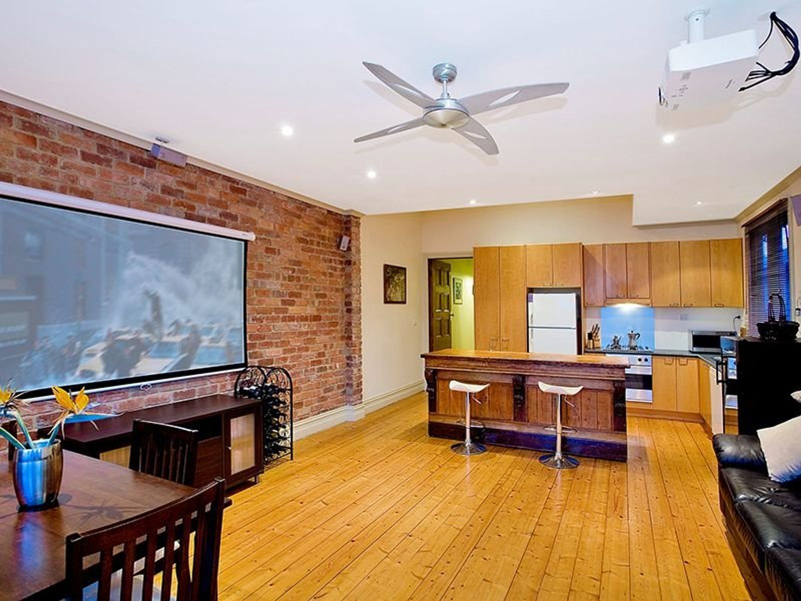 10 John Street, Flemington - Thumbnail 3