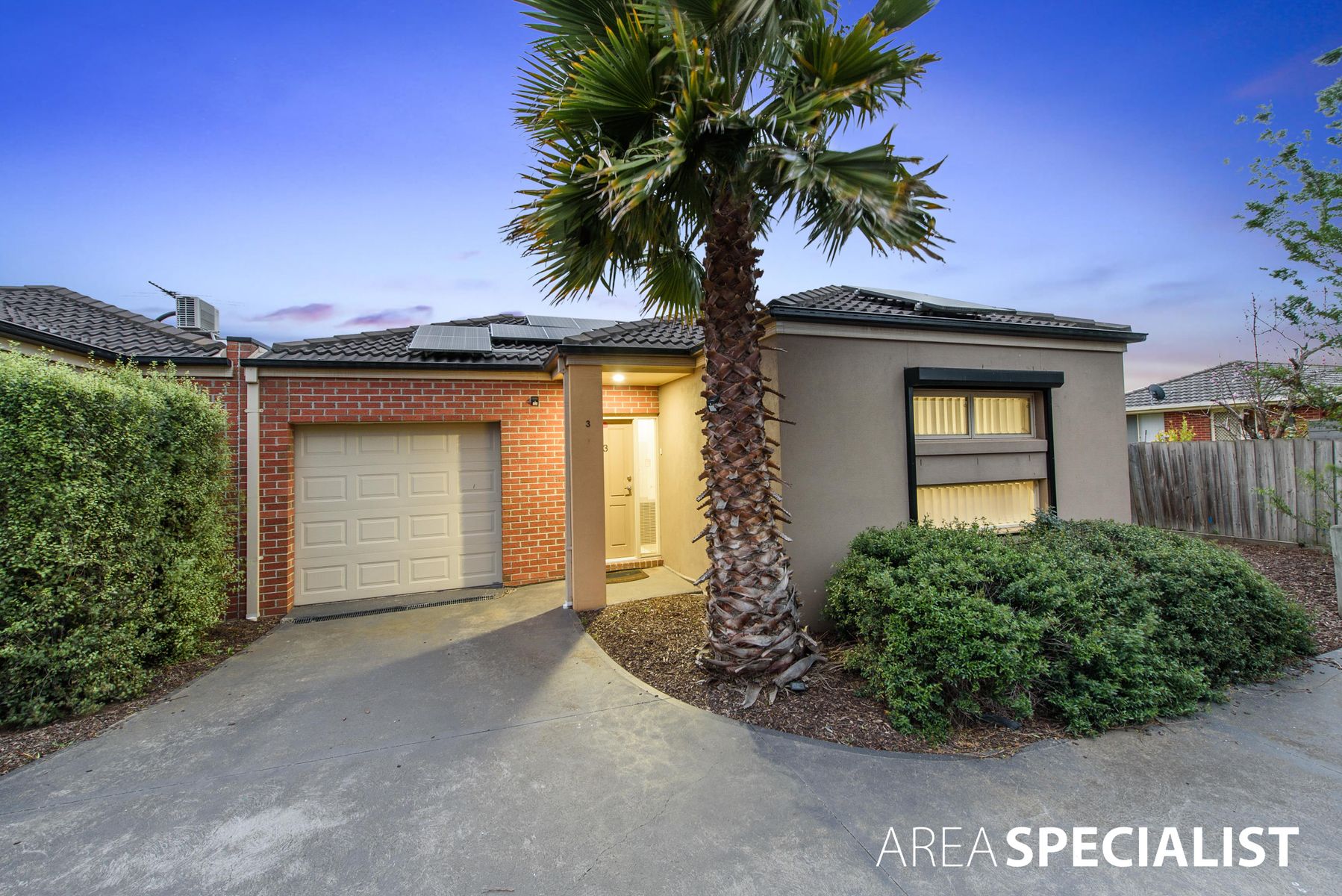 3/2, Werribee - Thumbnail 2