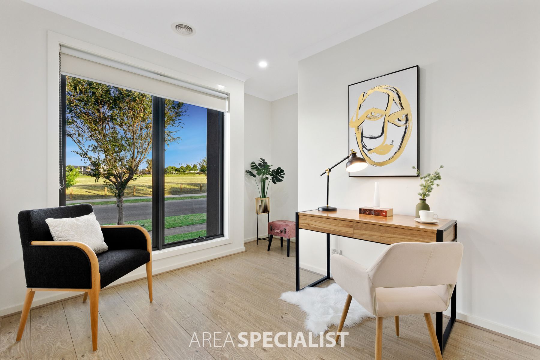 13 Quist Parade, Cranbourne West, VIC 3977, Cranbourne West - Thumbnail 5