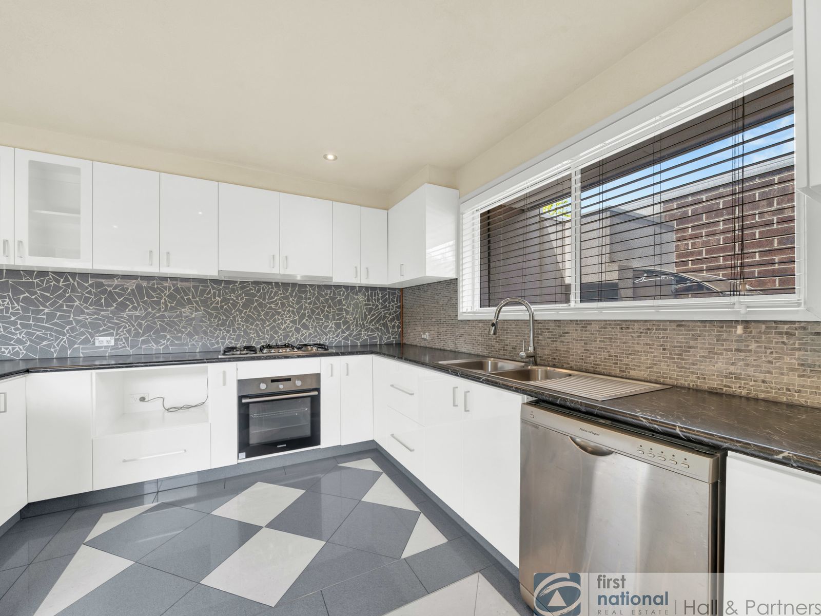 1/22 Heatherton Road, Endeavour Hills VIC 3802, Endeavour Hills - Thumbnail 7