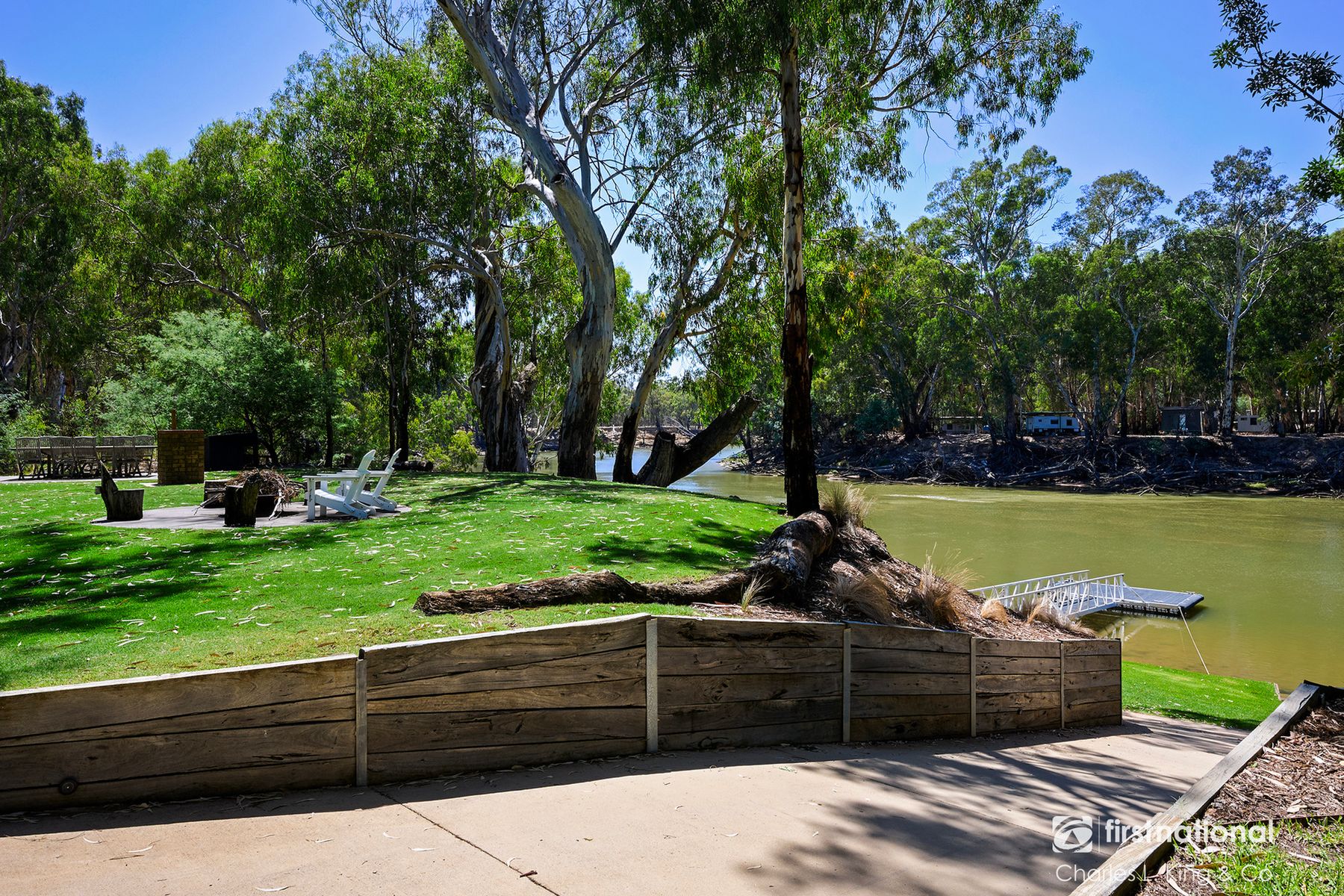 208 Wharparilla Drive, Echuca VIC 3564, Echuca - Thumbnail 2