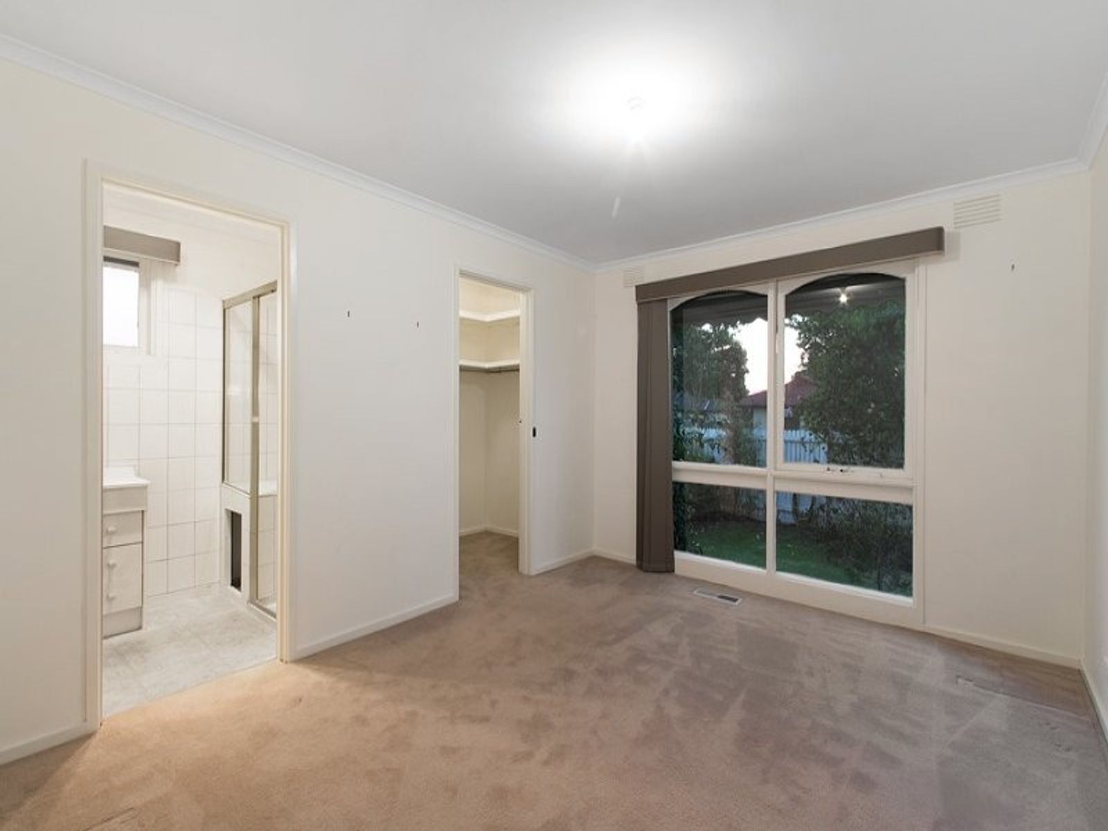 10 Cheviot Road, Keysborough, VIC 3173, Keysborough - Thumbnail 5