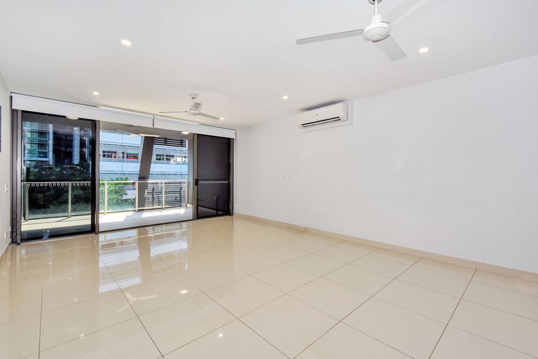 304/44 Woods Street, Darwin City NT 0800, Darwin City - Thumbnail 5
