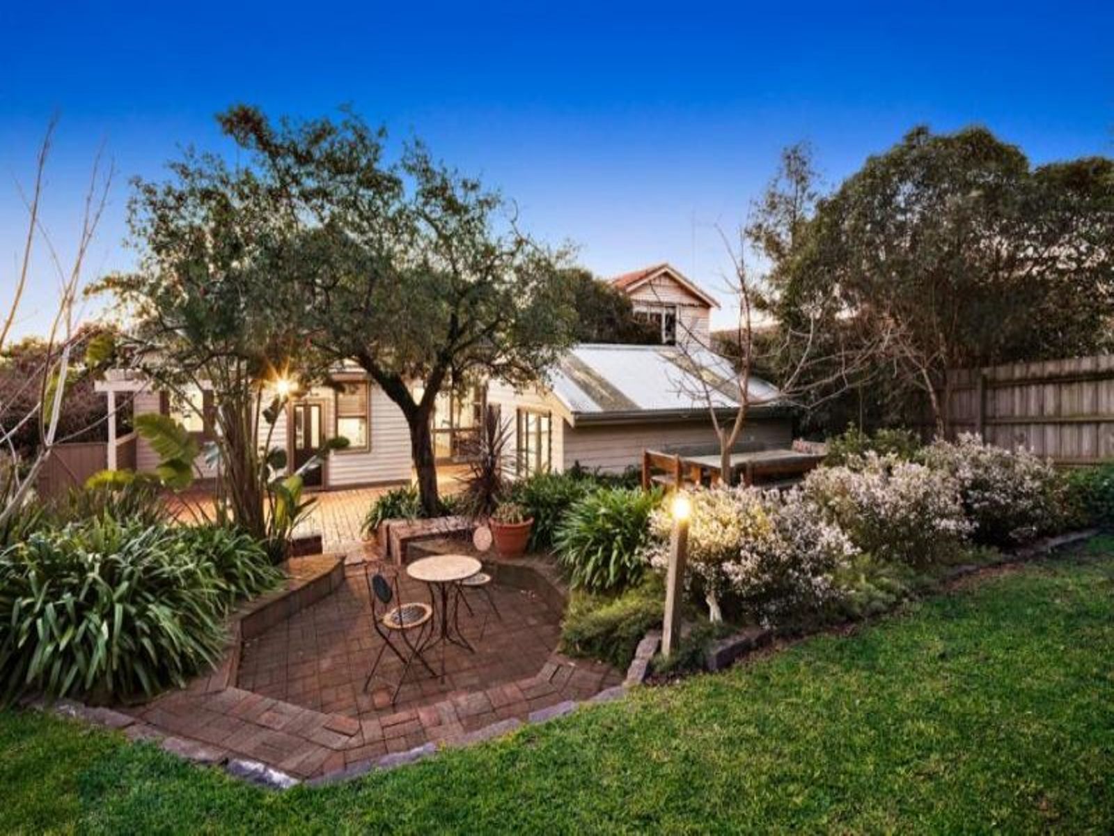 2 Sussex Street, Moonee Ponds - Thumbnail 3