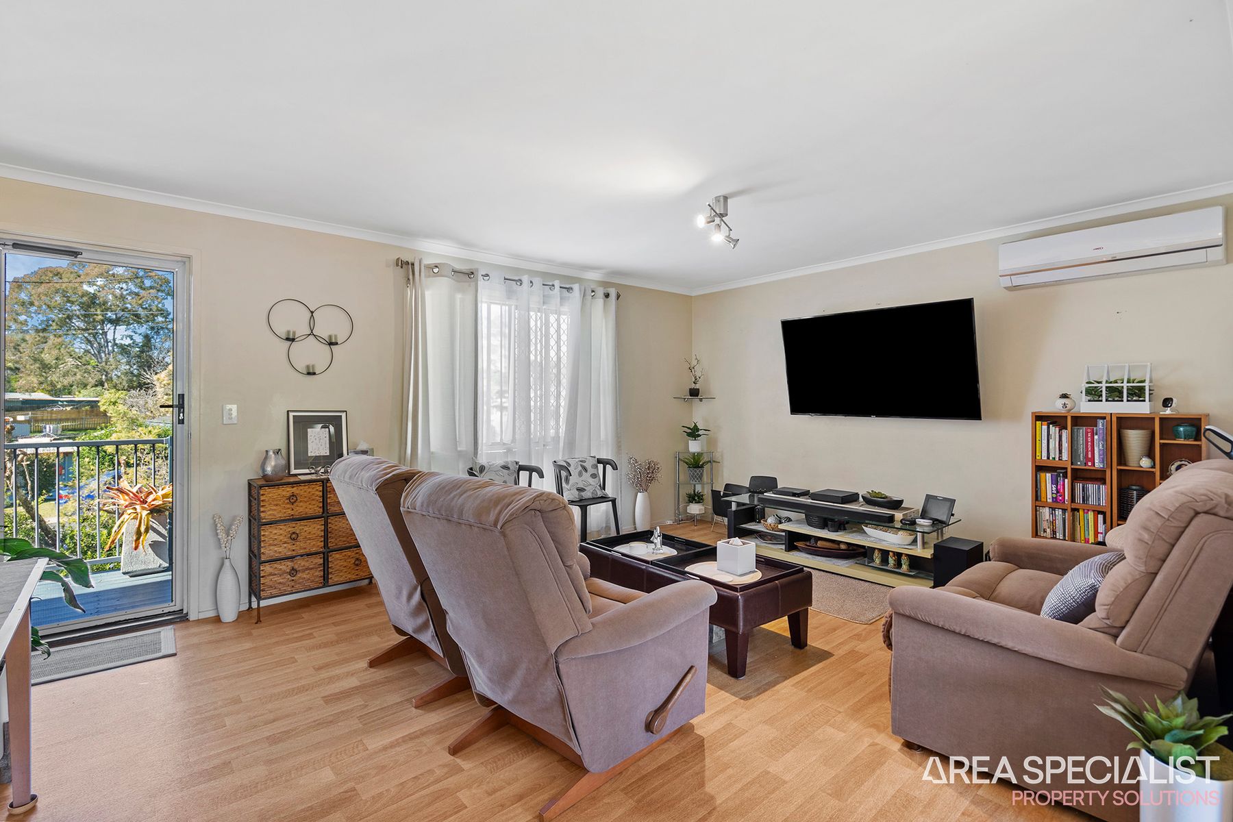 9 Roebuck Avenue, Eagleby, QLD 4207, Eagleby - Thumbnail 5