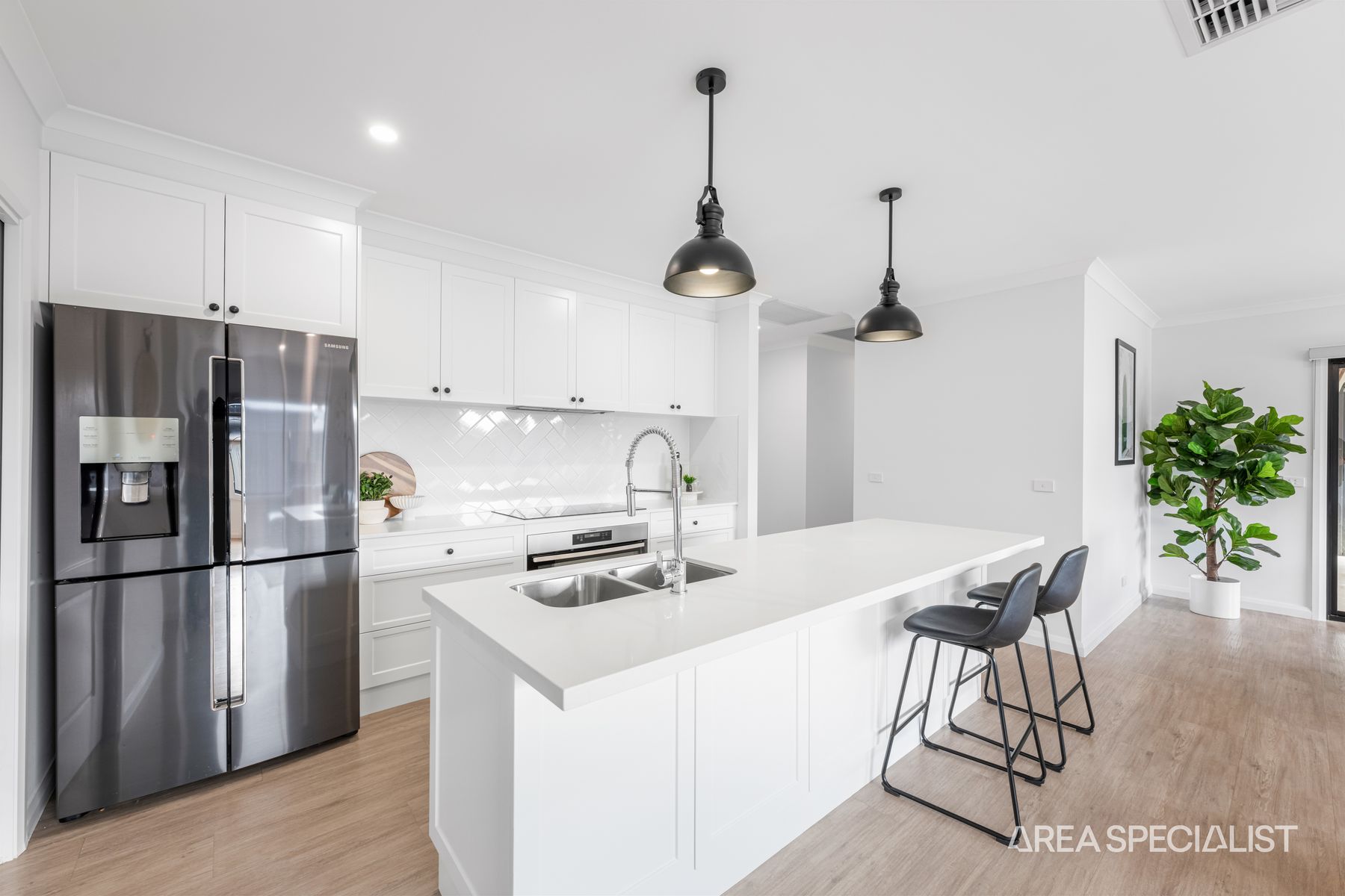 557 Etiwanda Avenue, Mildura VIC 3500, Mildura - Thumbnail 5