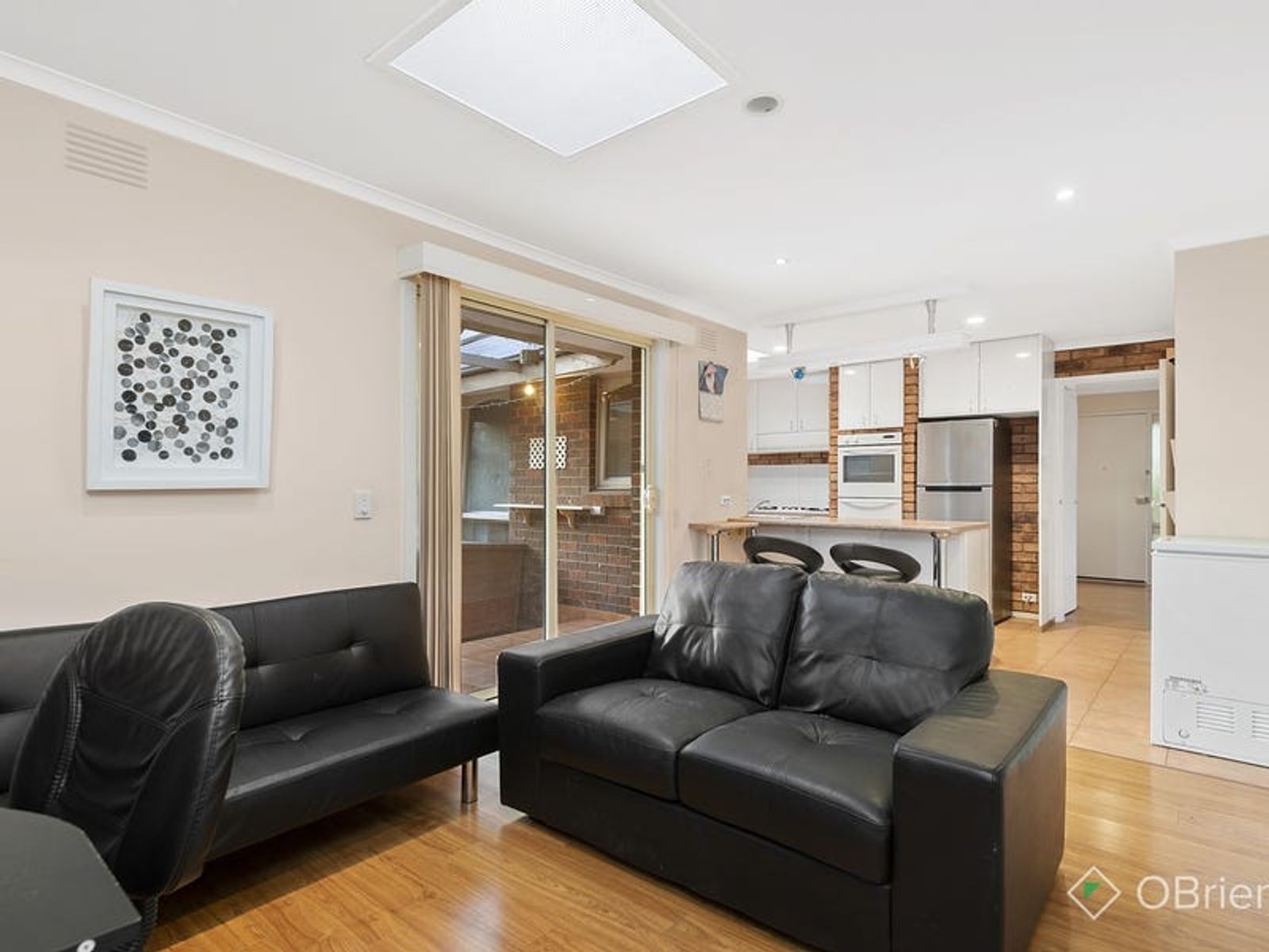 22 William Hovell Drive, Endeavour Hills, VIC 3802, Endeavour Hills - Thumbnail 3