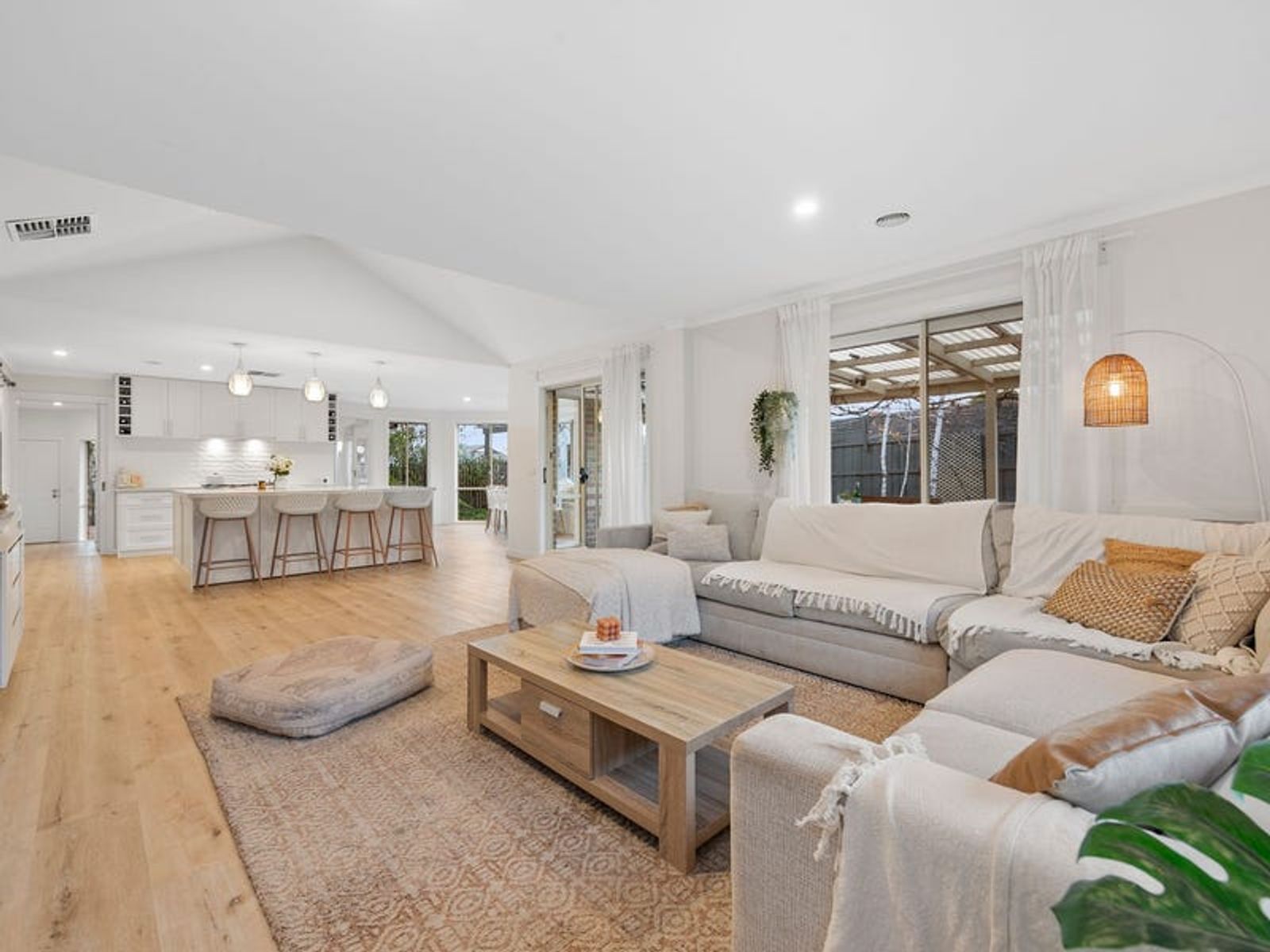 31 Tintagel Way, Mornington, VIC 3931, Mornington - Thumbnail 6