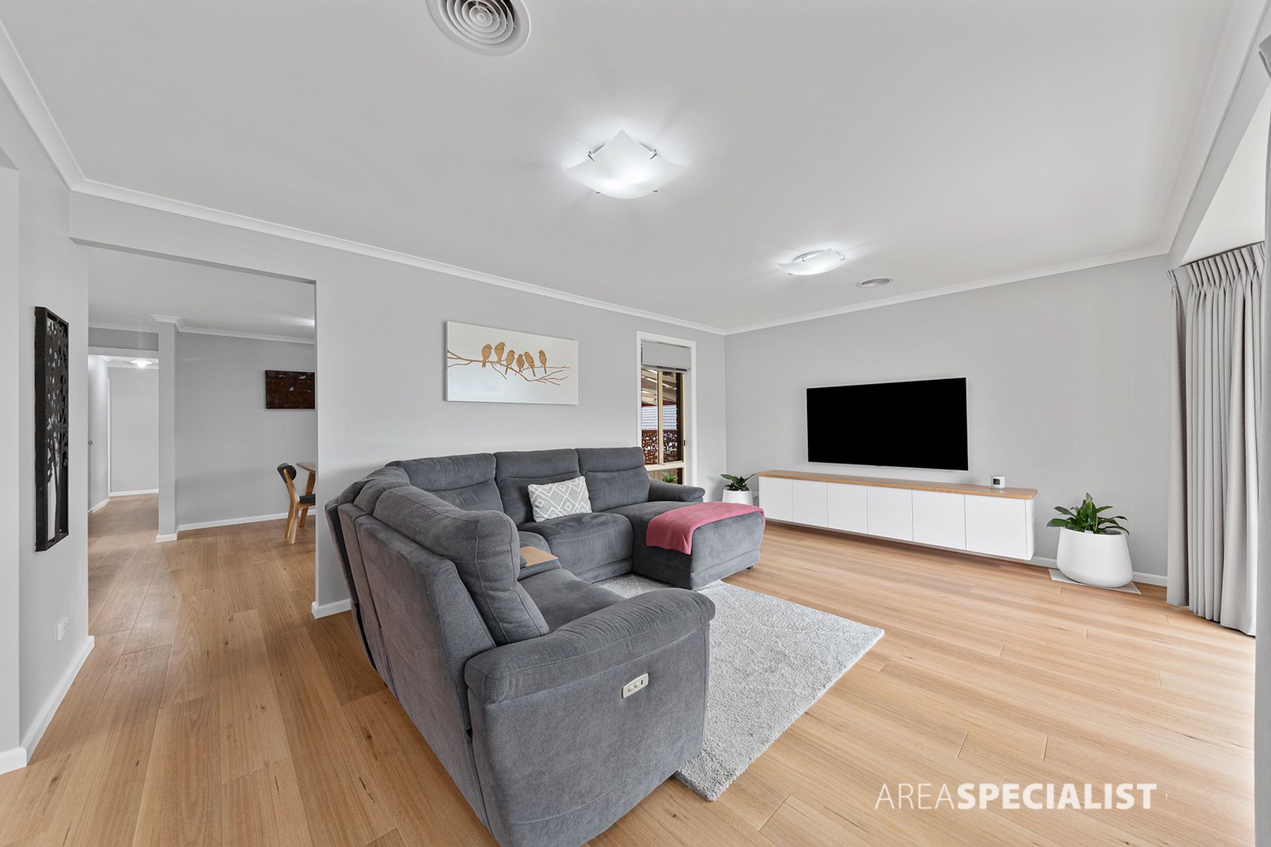 43 Tuscany Rise, Pakenham, VIC 3810, Pakenham - Thumbnail 3