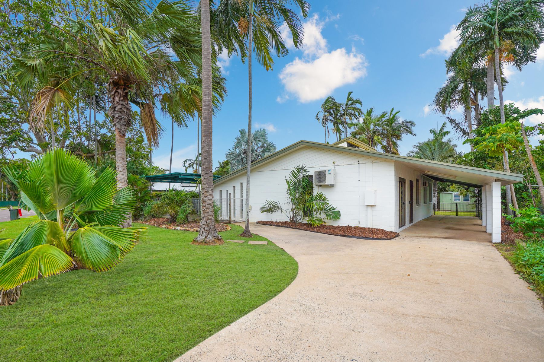 20 Rosewood Crescent, Leanyer NT 0812, Leanyer - Thumbnail 2